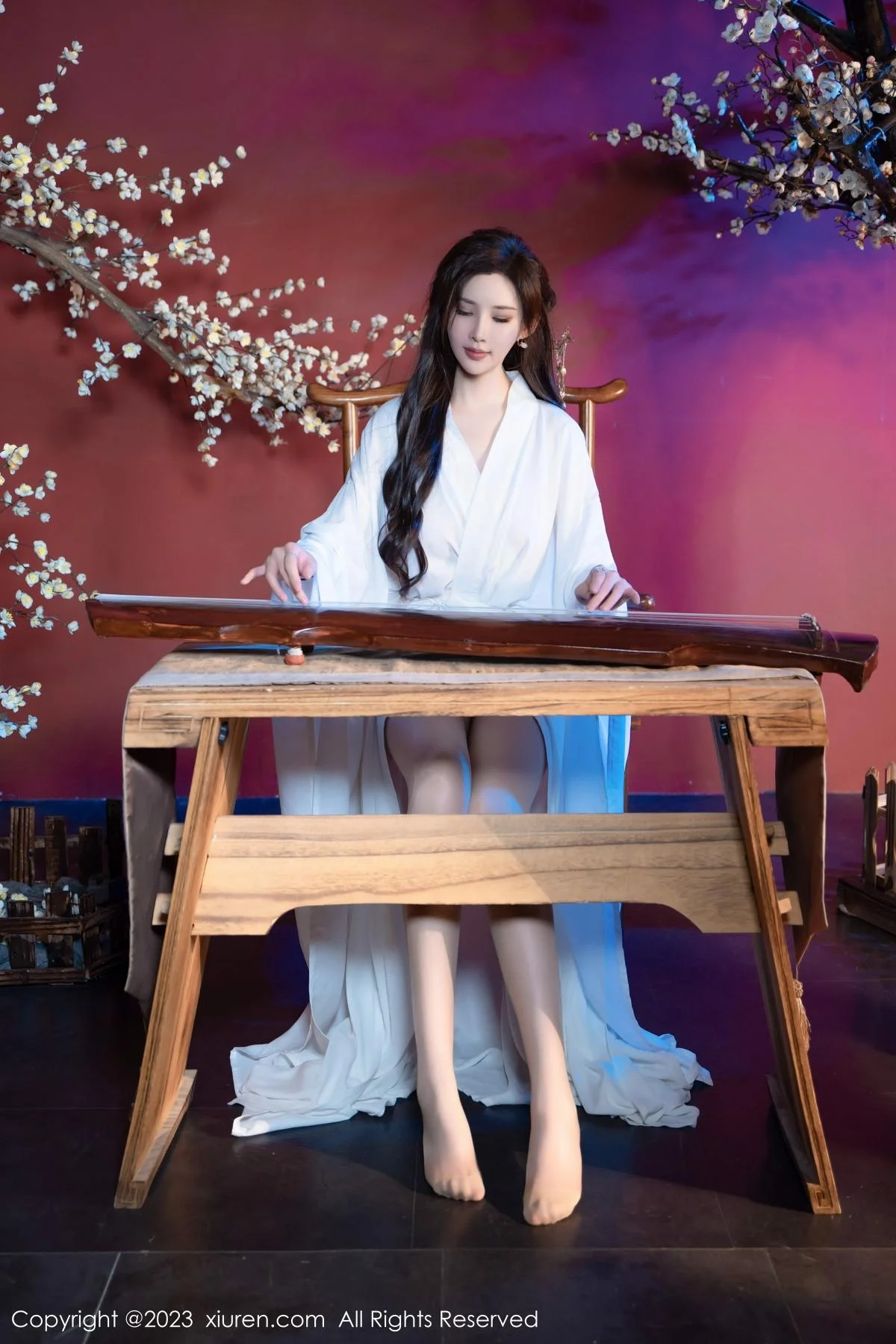Carol周妍希性感白色汉服配超薄肉丝秀丰满身材绝美写真 第 6 张