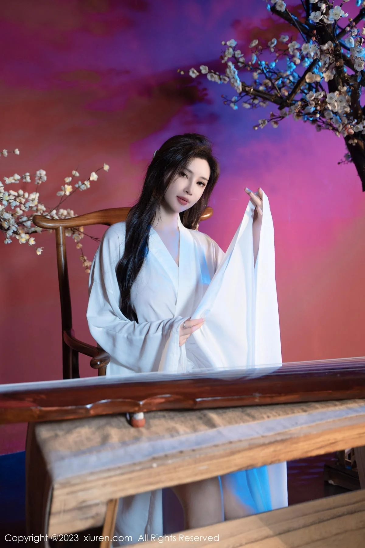 Carol周妍希性感白色汉服配超薄肉丝秀丰满身材绝美写真 第 7 张