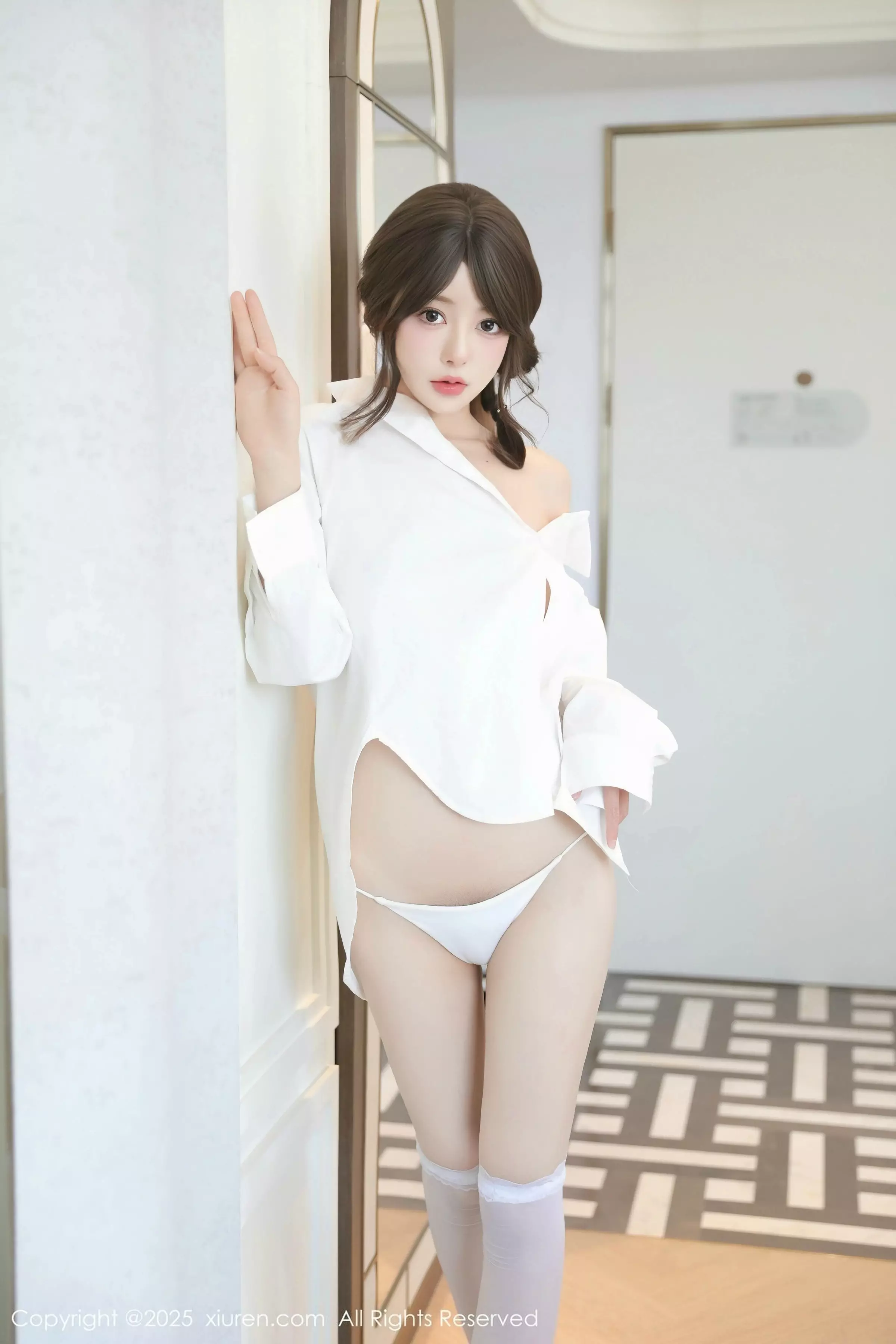 桃妖夭性感白T露白色内衣配白色丝袜秀曼妙身姿绝美写真 第 103 张