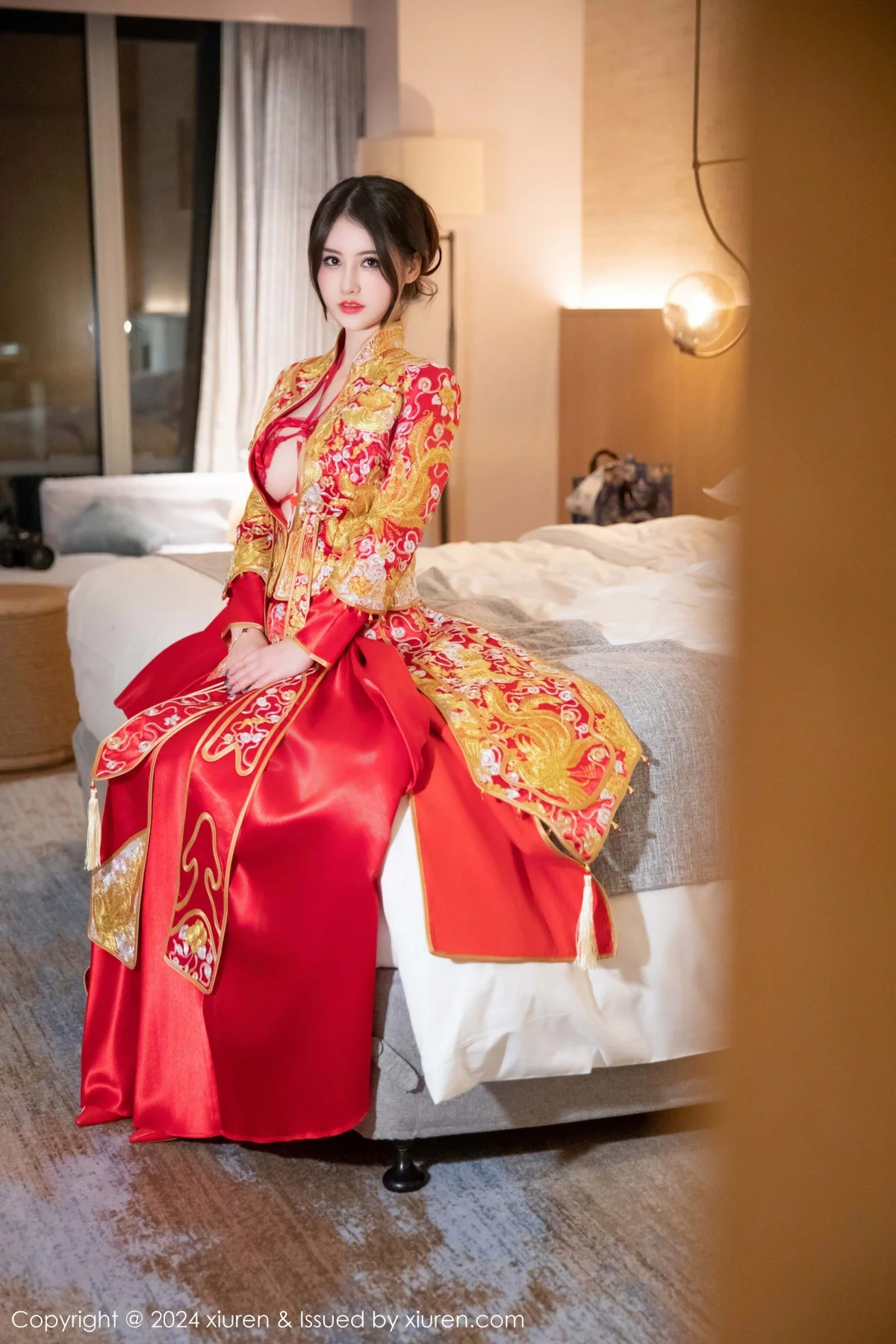 诗诗kiki性感红色新娘服饰露红色内衣秀惹火身材绝美写真 第 18 张