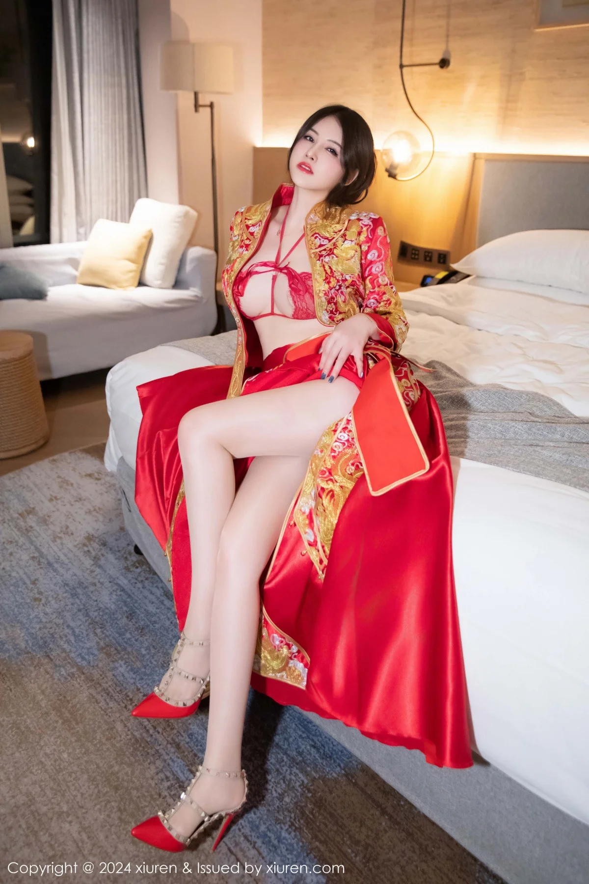 诗诗kiki性感红色新娘服饰露红色内衣秀惹火身材绝美写真 第 23 张