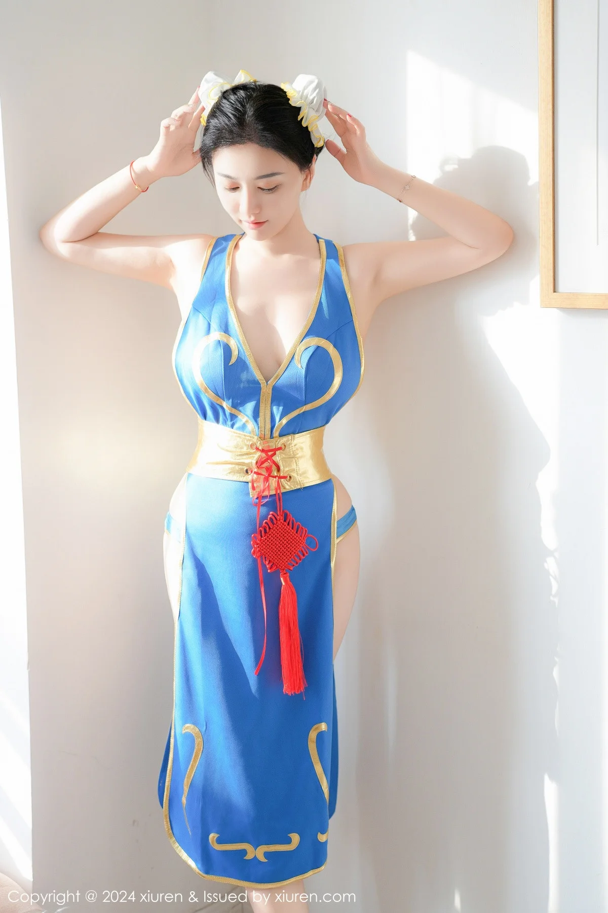 雅茹老师性感蓝色COSPLAY服饰秀白嫩柔美身姿绝美写真 第 56 张