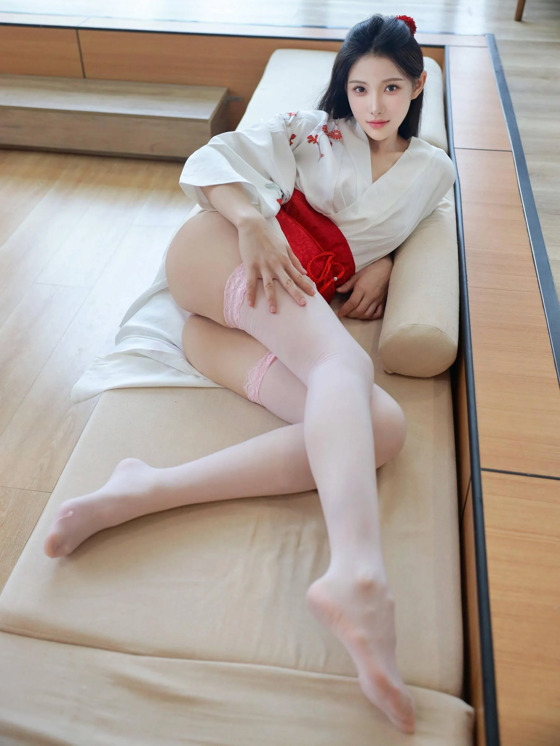 [秀人精选] 梨霜儿 诱人私拍福利 COS潘金莲 第 77 张