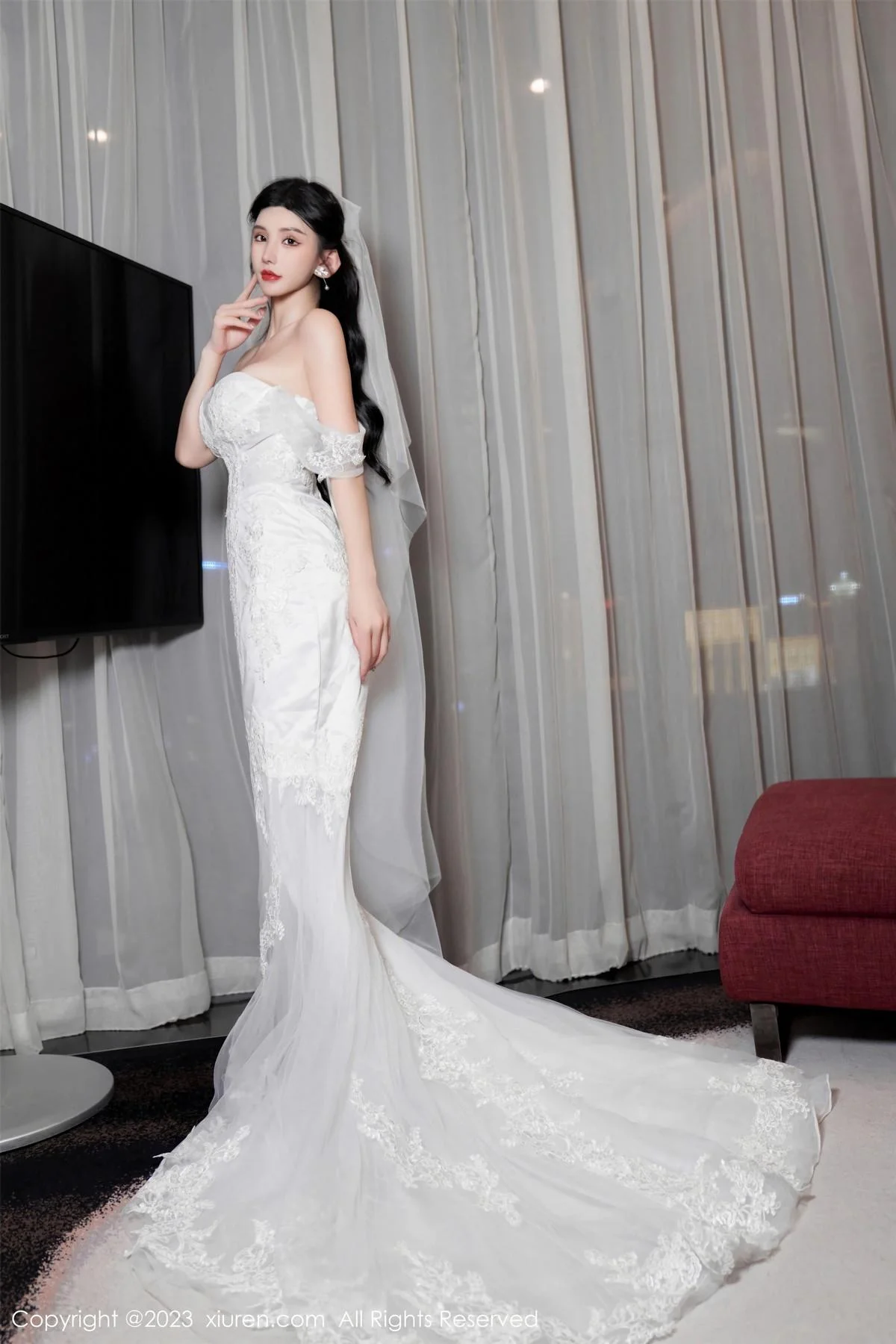 周于希Sally性感白色婚纱+白色蕾丝情趣服饰完美绝美写真 第 10 张