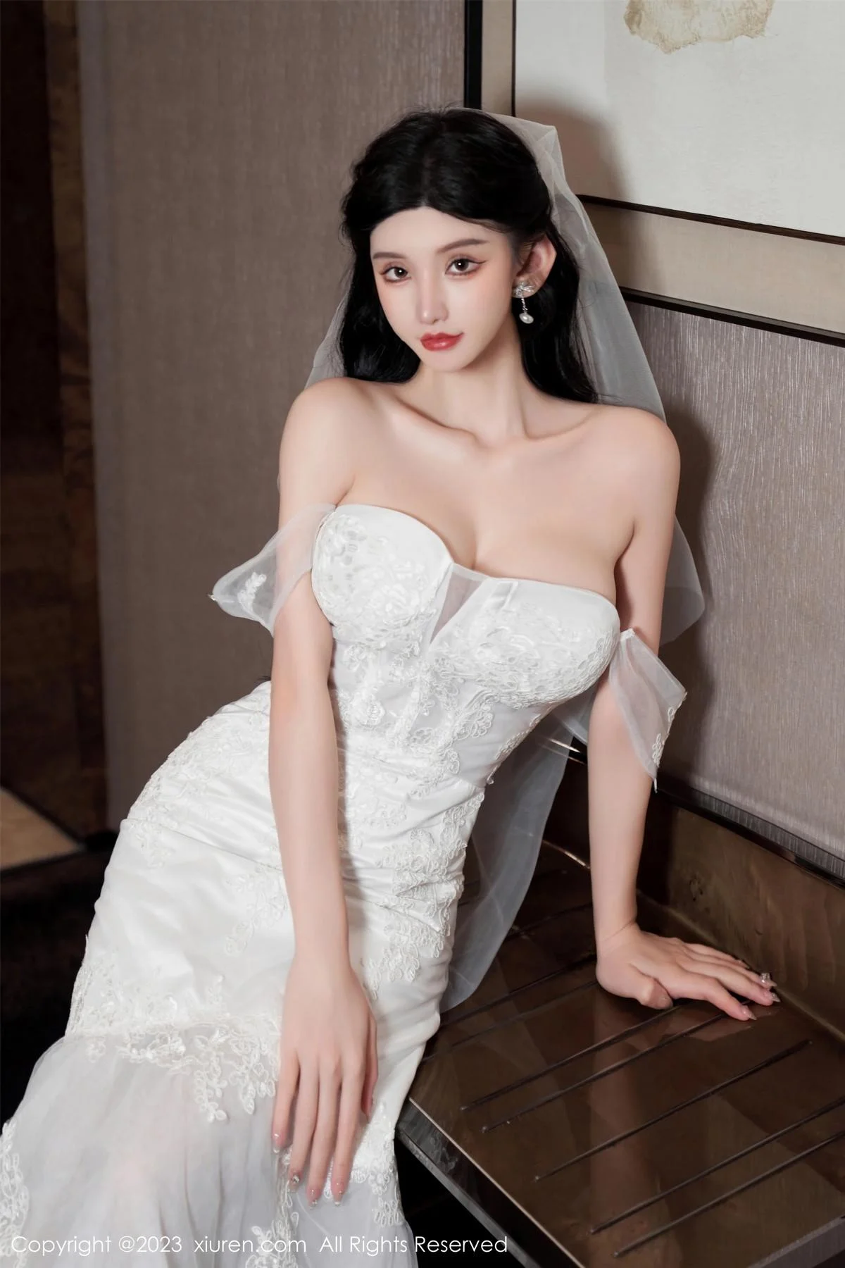周于希Sally性感白色婚纱+白色蕾丝情趣服饰完美绝美写真 第 20 张