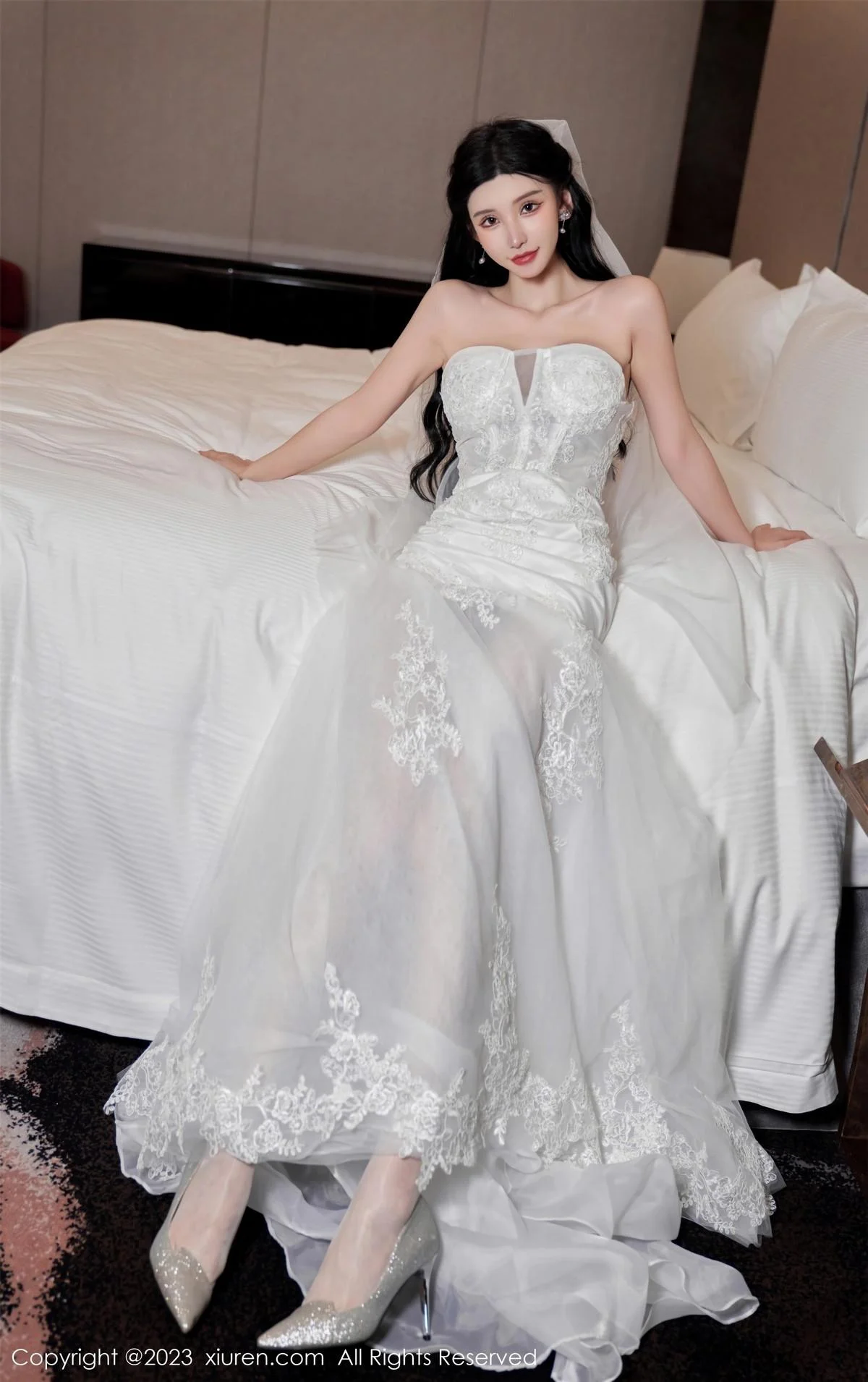 周于希Sally性感白色婚纱+白色蕾丝情趣服饰完美绝美写真 第 37 张