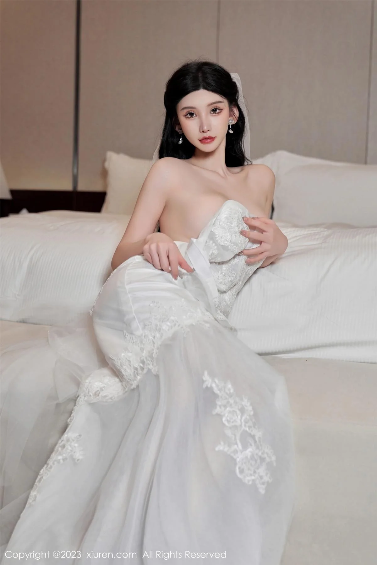 周于希Sally性感白色婚纱+白色蕾丝情趣服饰完美绝美写真 第 47 张