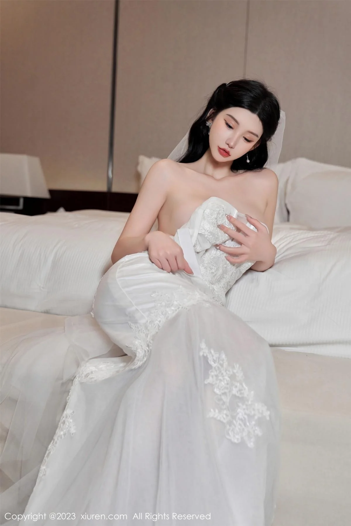 周于希Sally性感白色婚纱+白色蕾丝情趣服饰完美绝美写真 第 48 张
