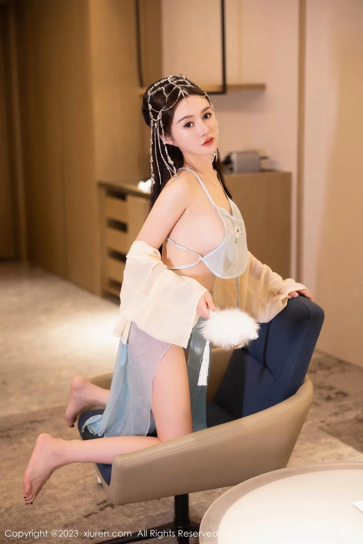 唐宁宁私房浴室性感浅色薄纱古装服饰秀丰腴身姿绝美写真 第 27 张