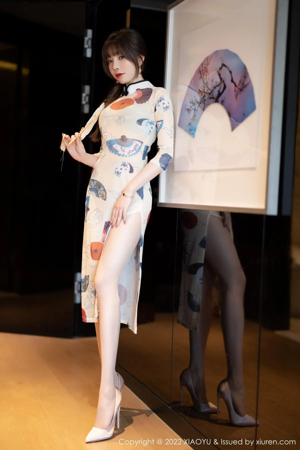 芝芝Booty白色轻透旗袍露蕾丝内衣无内肉丝完美绝美写真 第 17 张
