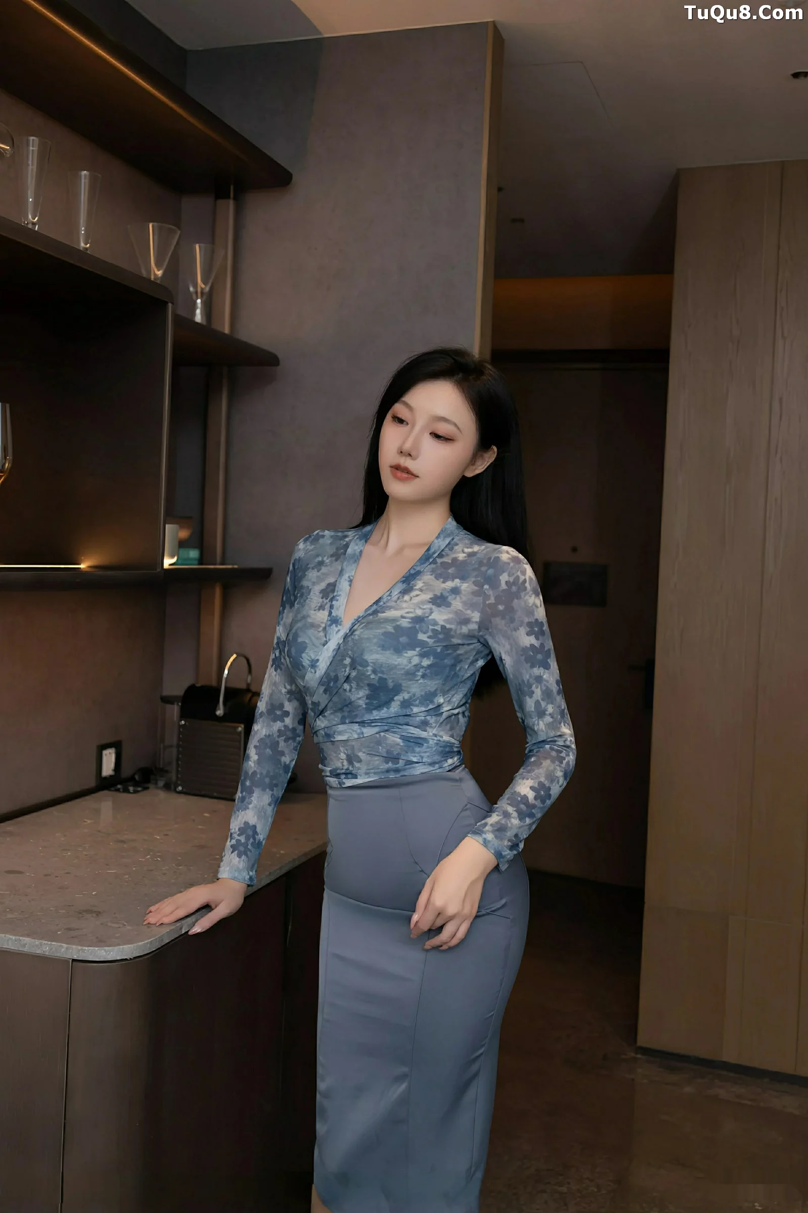 安然anran性感灰色套装露灰色内衣配开档肉丝秀美腿绝美写真 第 1 张
