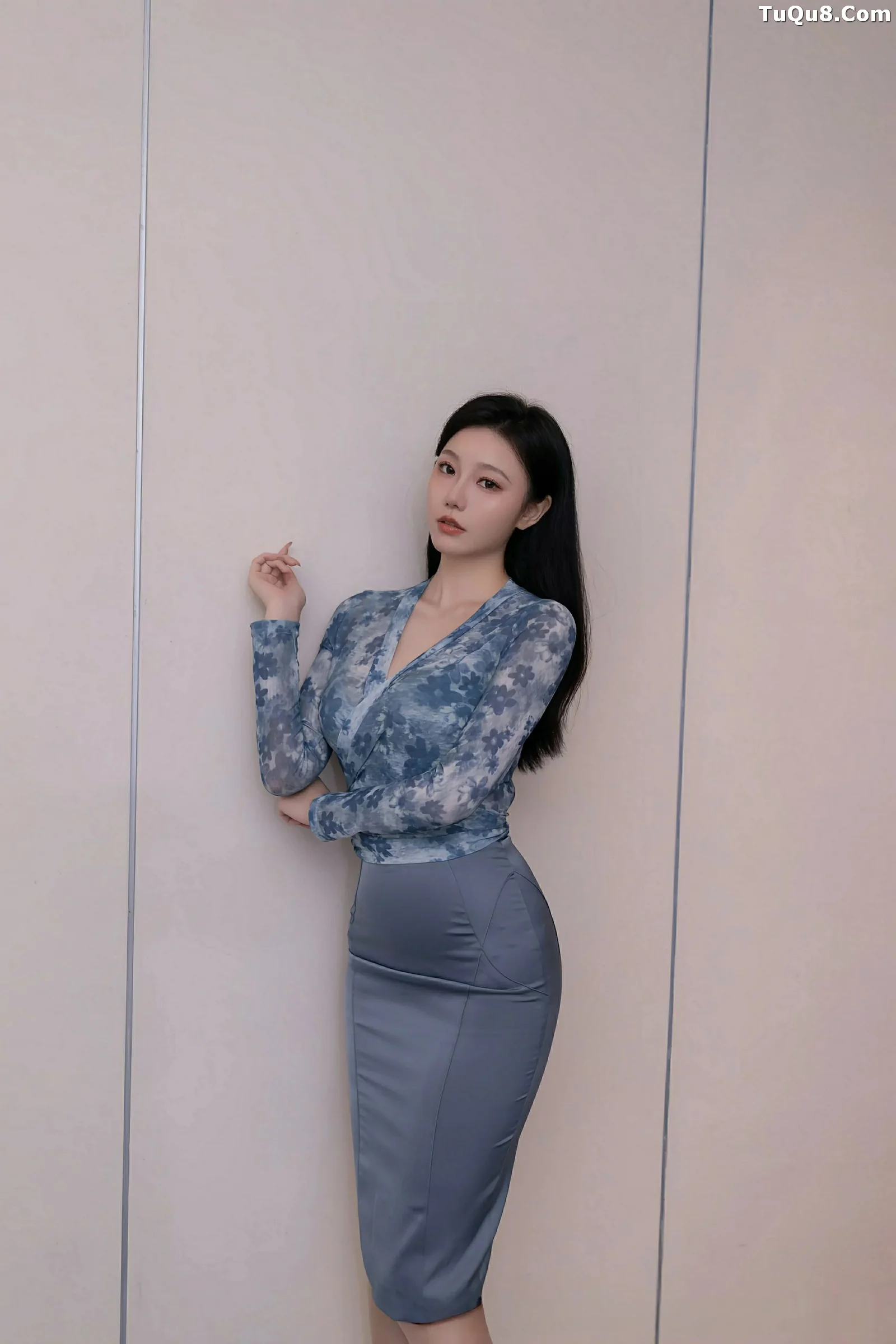 安然anran性感灰色套装露灰色内衣配开档肉丝秀美腿绝美写真 第 15 张