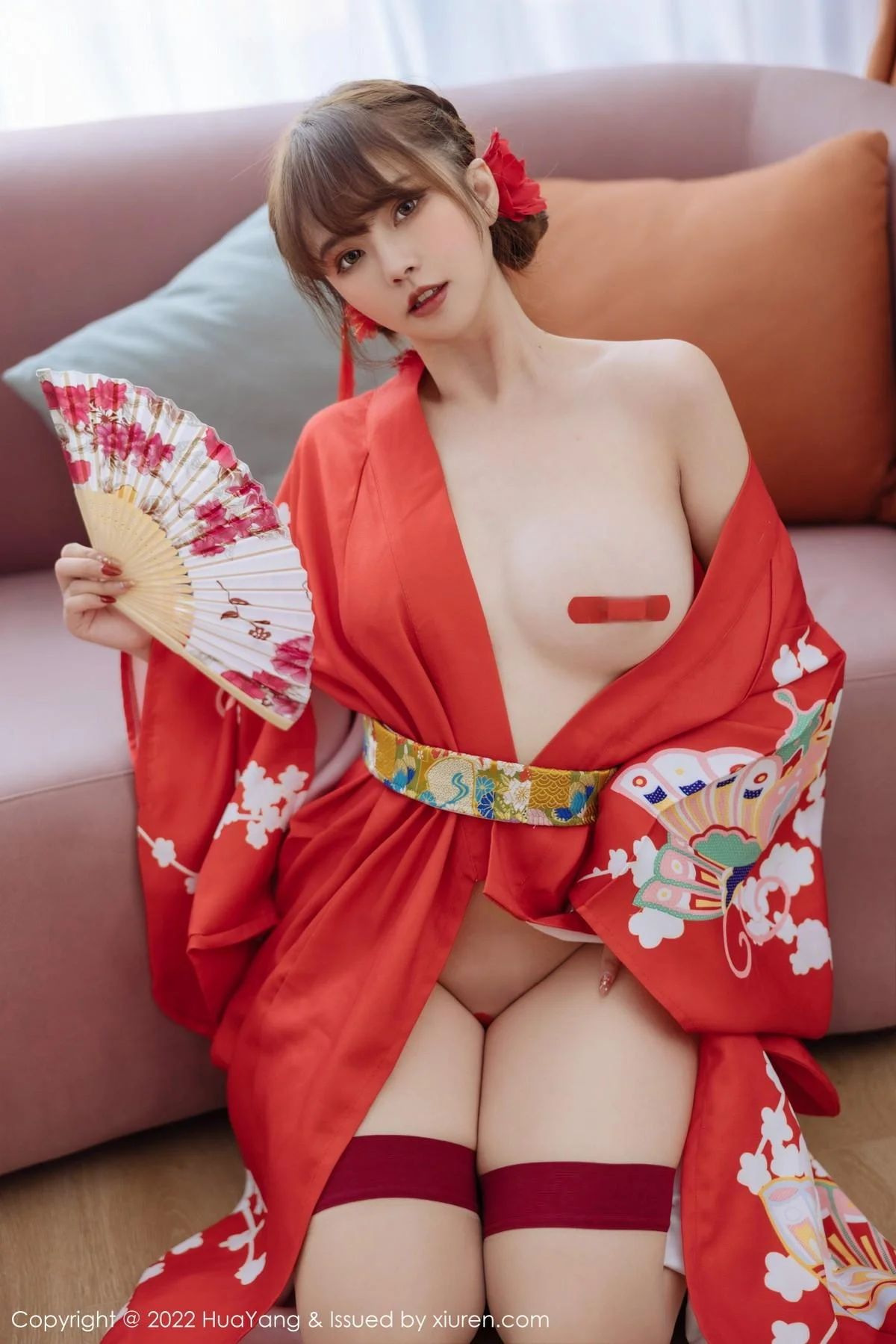 张思允Nice西双版纳旅拍红色真空和服半脱露豪乳绝美写真 第 43 张