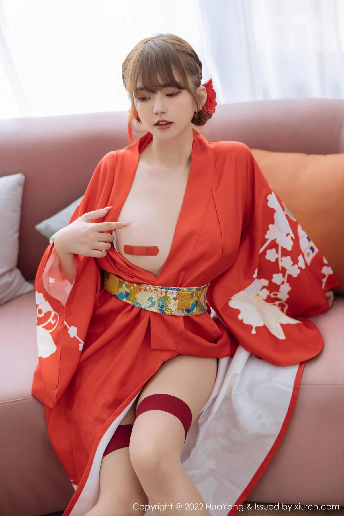 张思允Nice西双版纳旅拍红色真空和服半脱露豪乳绝美写真 第 9 张