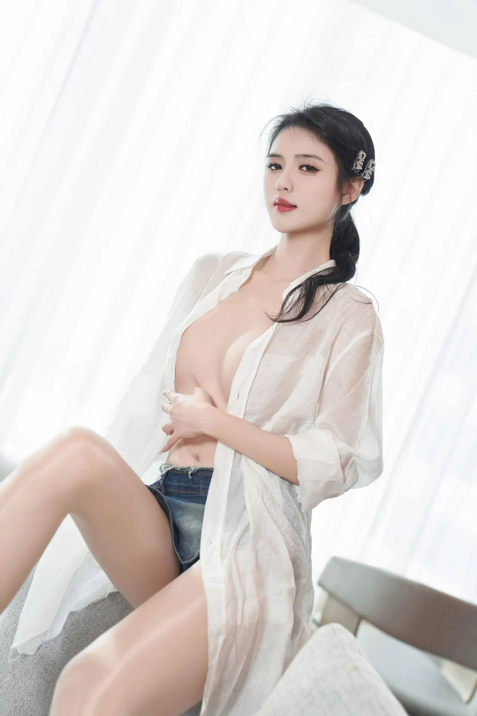 [秀人付费] 浅浅Danny 诱人私拍福利 肉丝黑森林 第 99 张