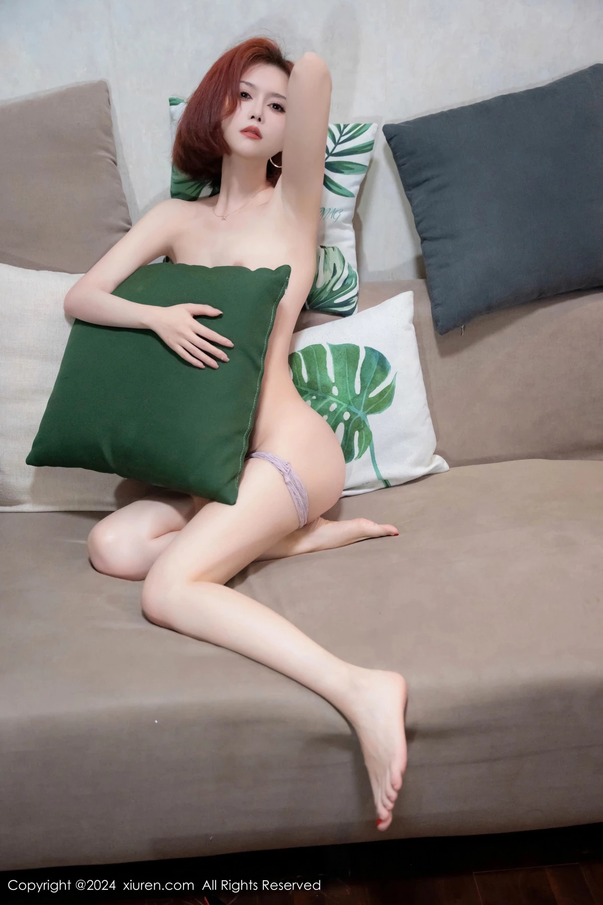 白芷yy性感蓝色连衣短裙配黑丝裤袜秀曼妙身姿迷人写真 第 165 张