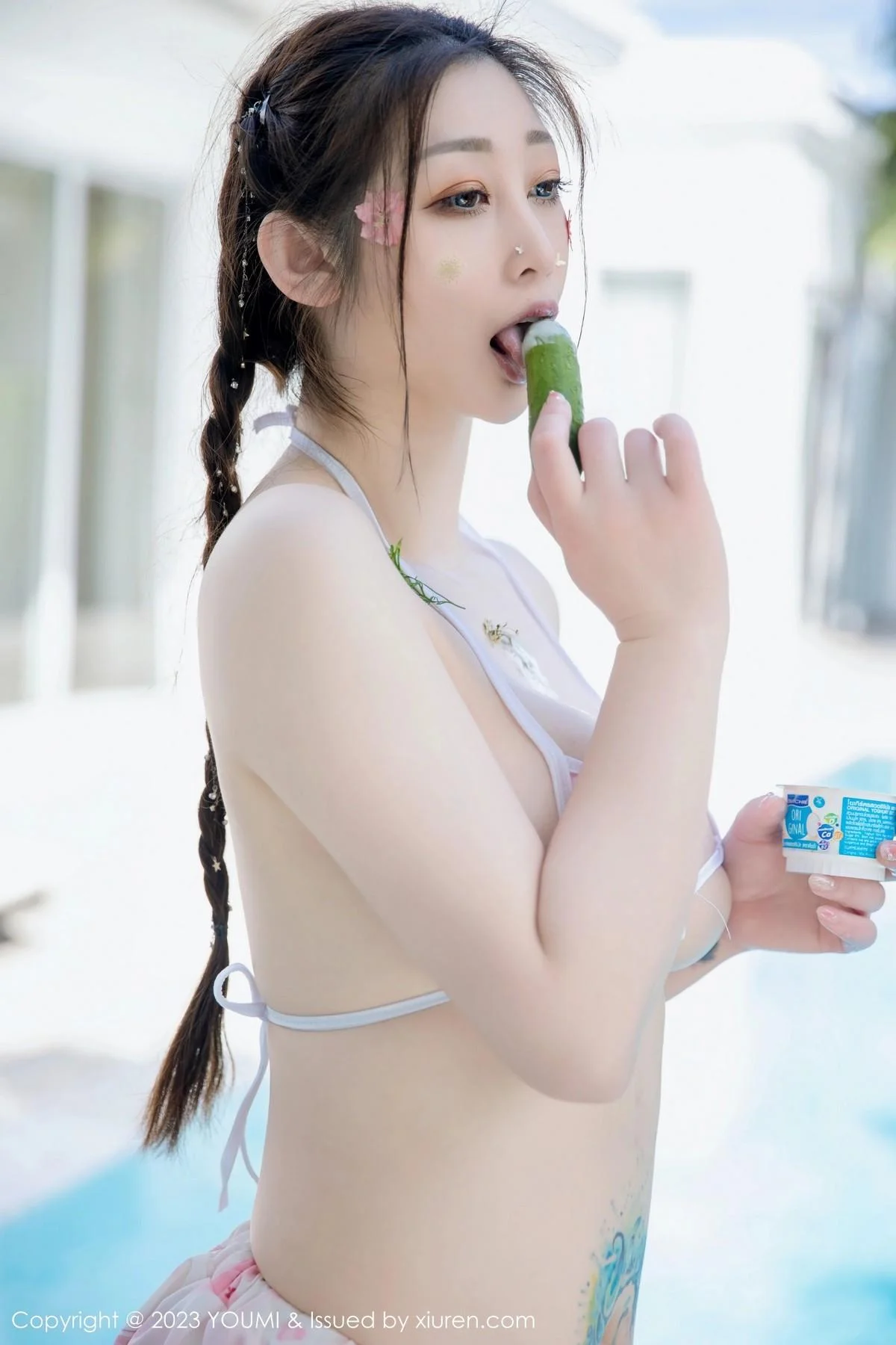妲己_Toxic泰国旅拍性感粉白比基尼秀美胸肥臀惹火绝美写真 第 74 张
