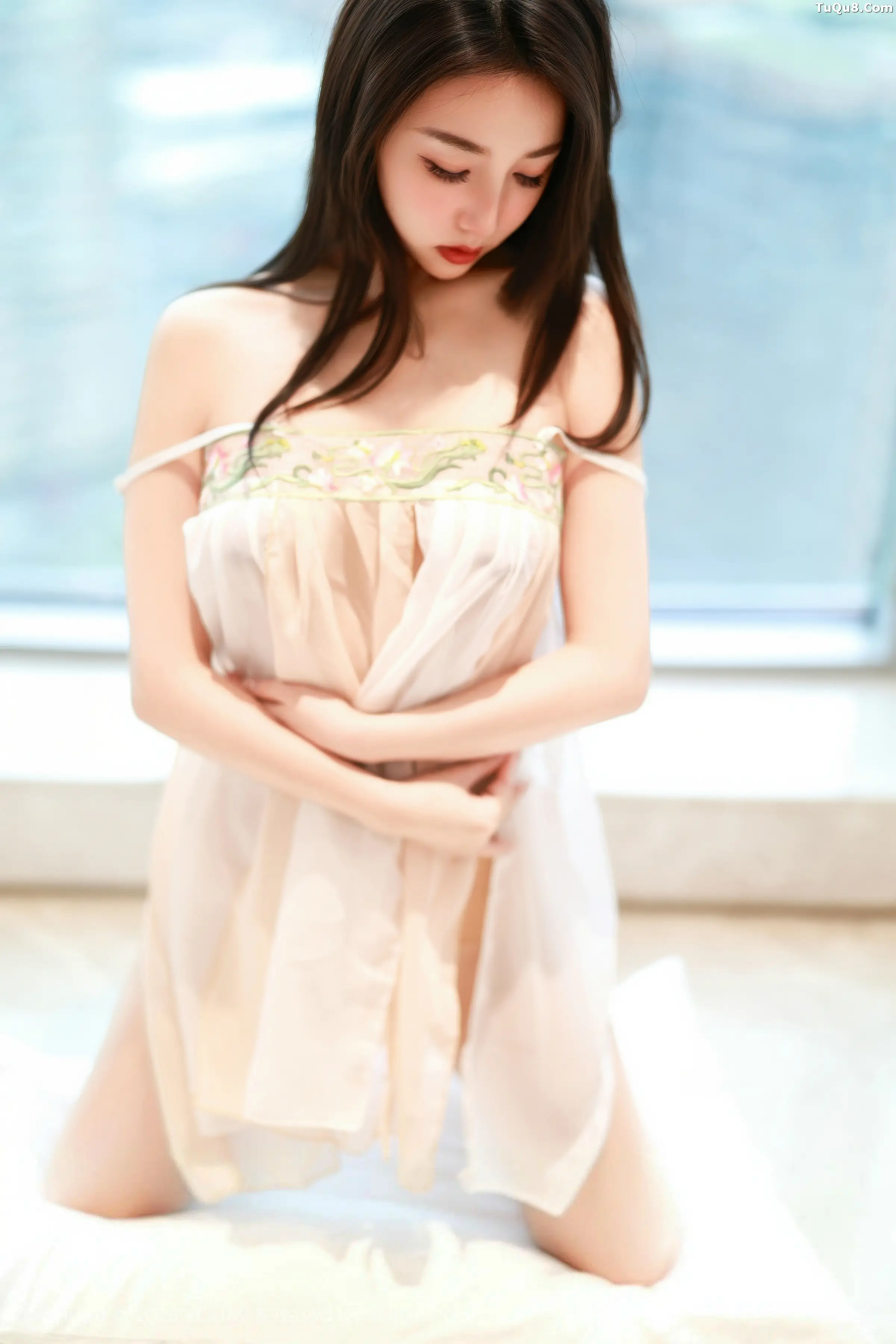 Twins-夭夭性感古风薄纱服饰配超薄肉丝秀曼妙身姿绝美写真 第 124 张