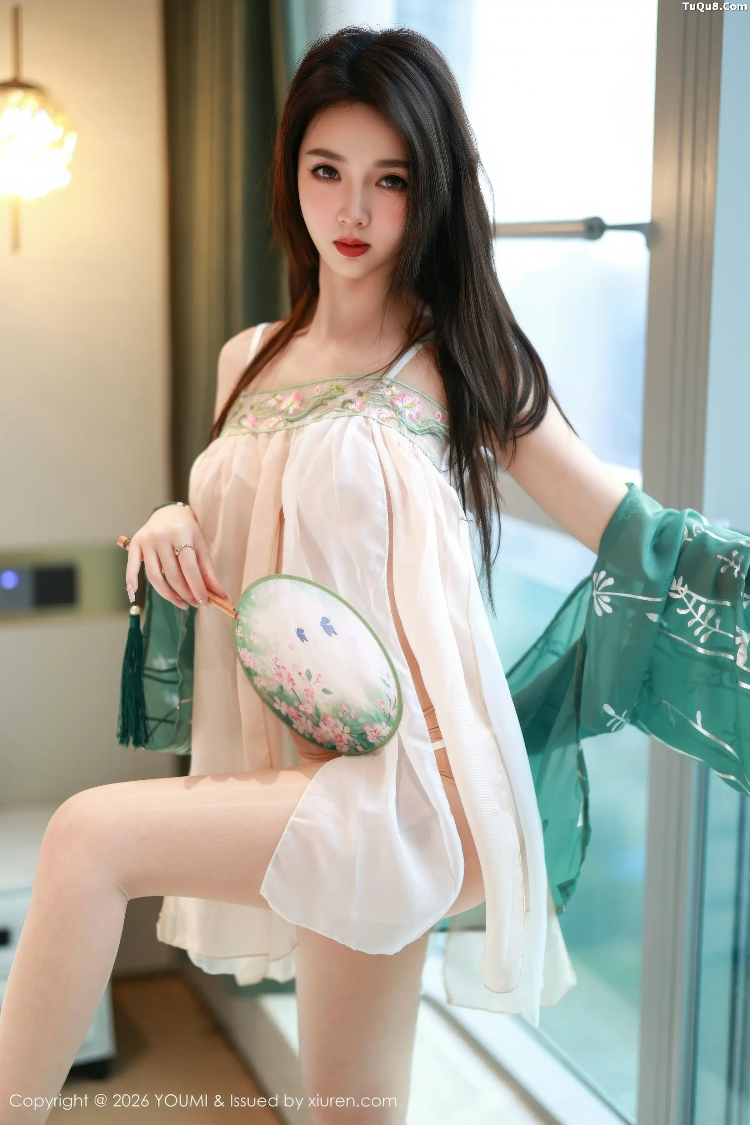 Twins-夭夭性感古风薄纱服饰配超薄肉丝秀曼妙身姿绝美写真 第 32 张
