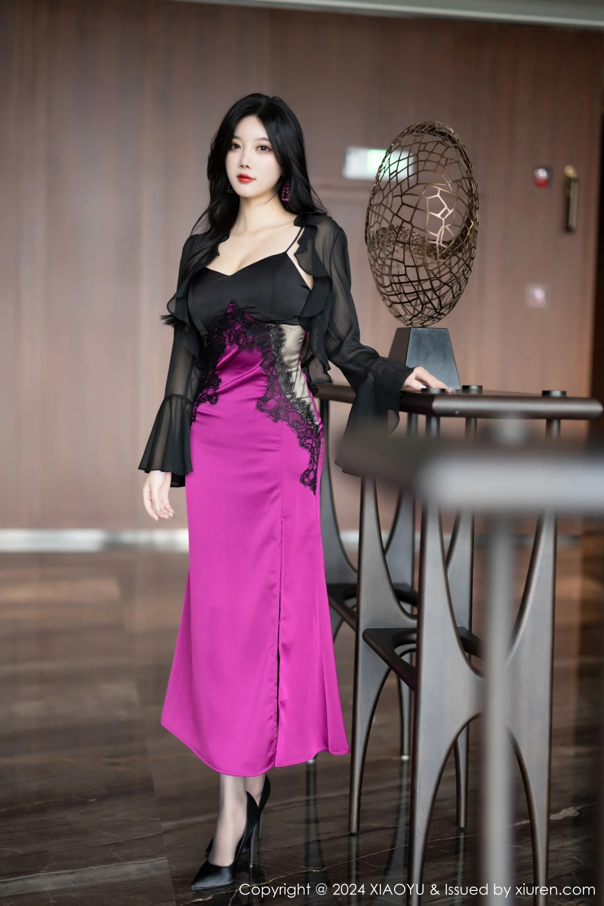 杨晨晨Yome性感吊带裙+黑色情趣服饰秀完美身材绝美写真 第 2 张