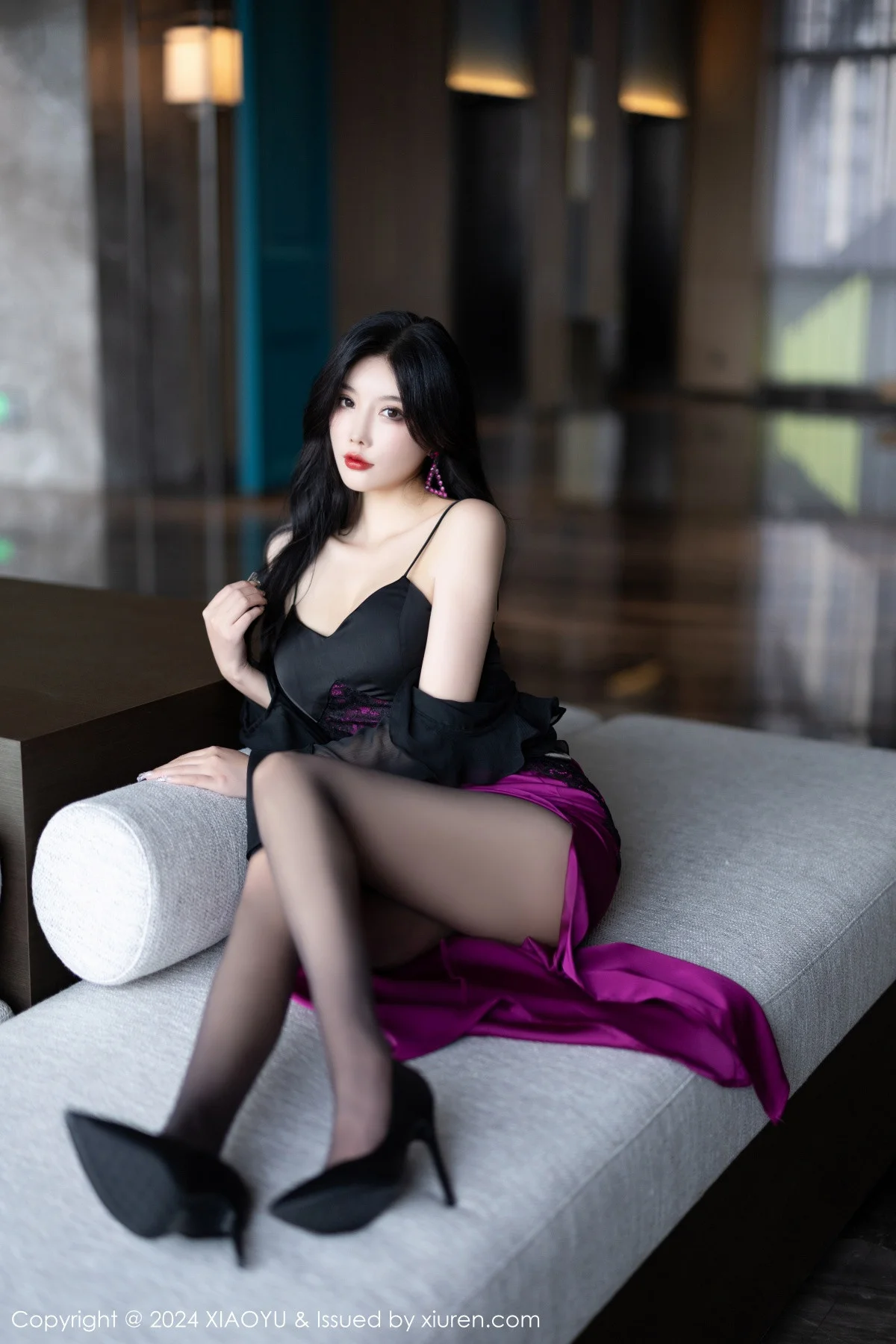 杨晨晨Yome性感吊带裙+黑色情趣服饰秀完美身材绝美写真 第 22 张
