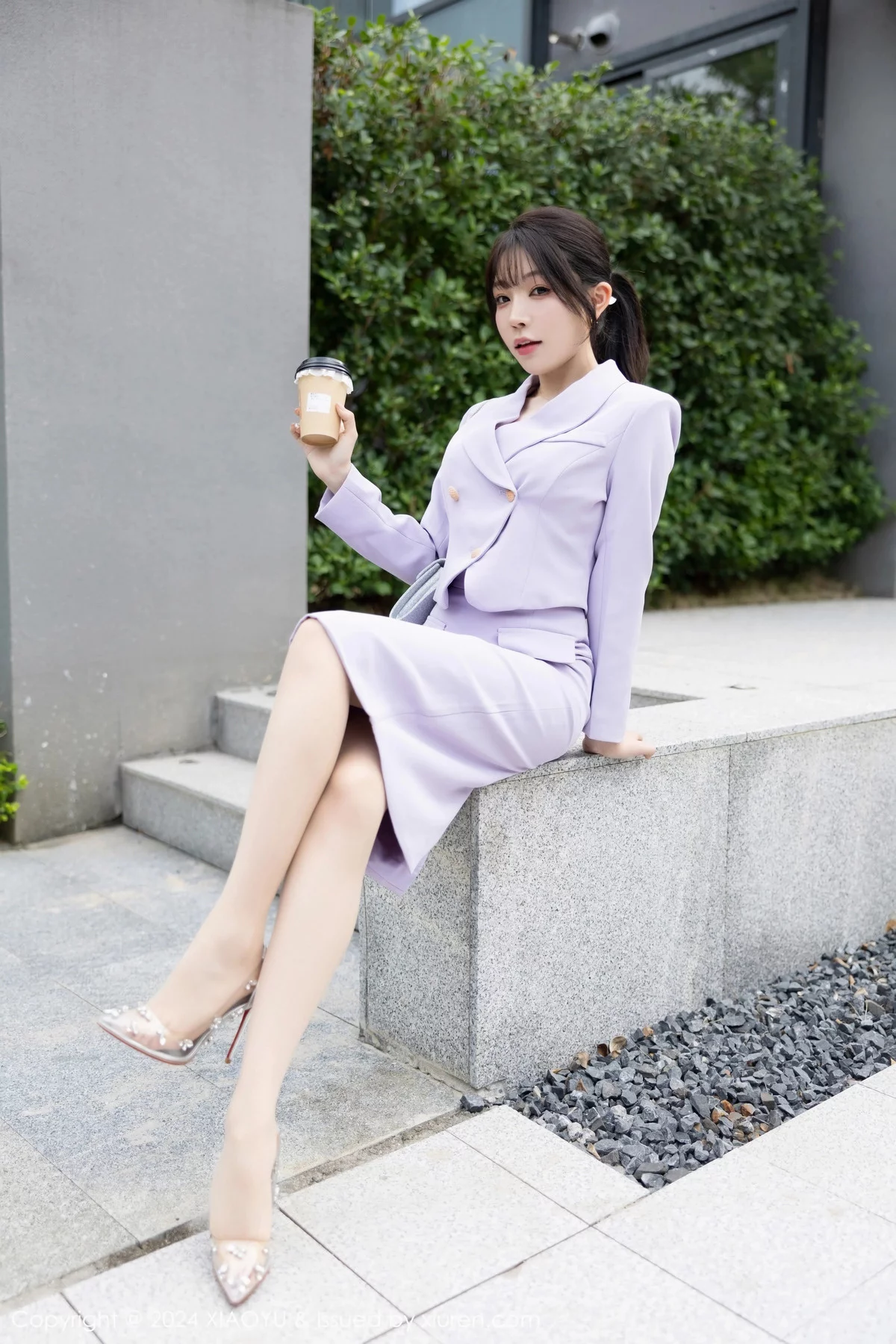徐莉芝Booty性感淡紫短裙套装露淡紫蕾丝内衣迷人绝美写真 第 18 张