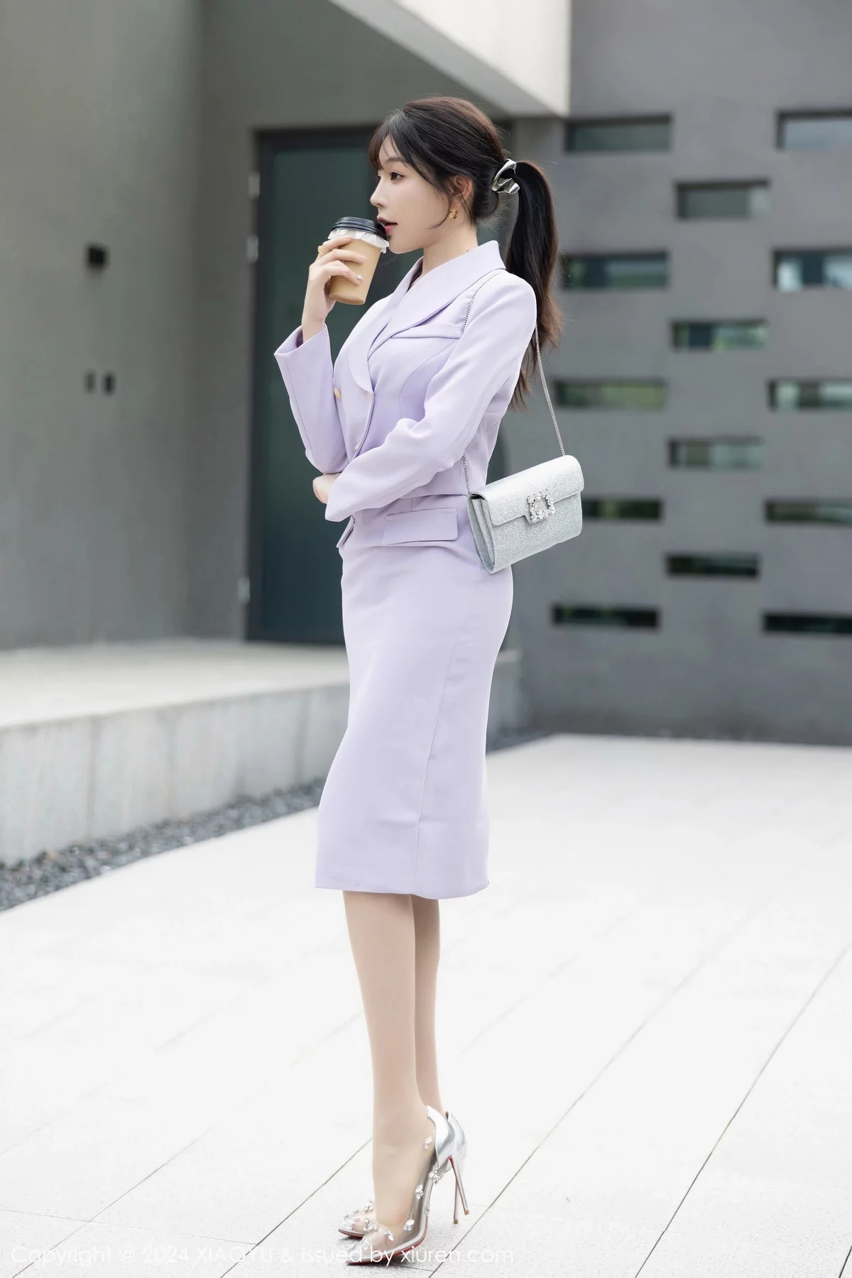 徐莉芝Booty性感淡紫短裙套装露淡紫蕾丝内衣迷人绝美写真 第 6 张