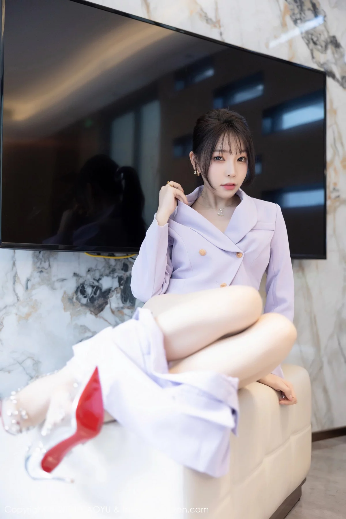 徐莉芝Booty性感淡紫短裙套装露淡紫蕾丝内衣迷人绝美写真 第 68 张
