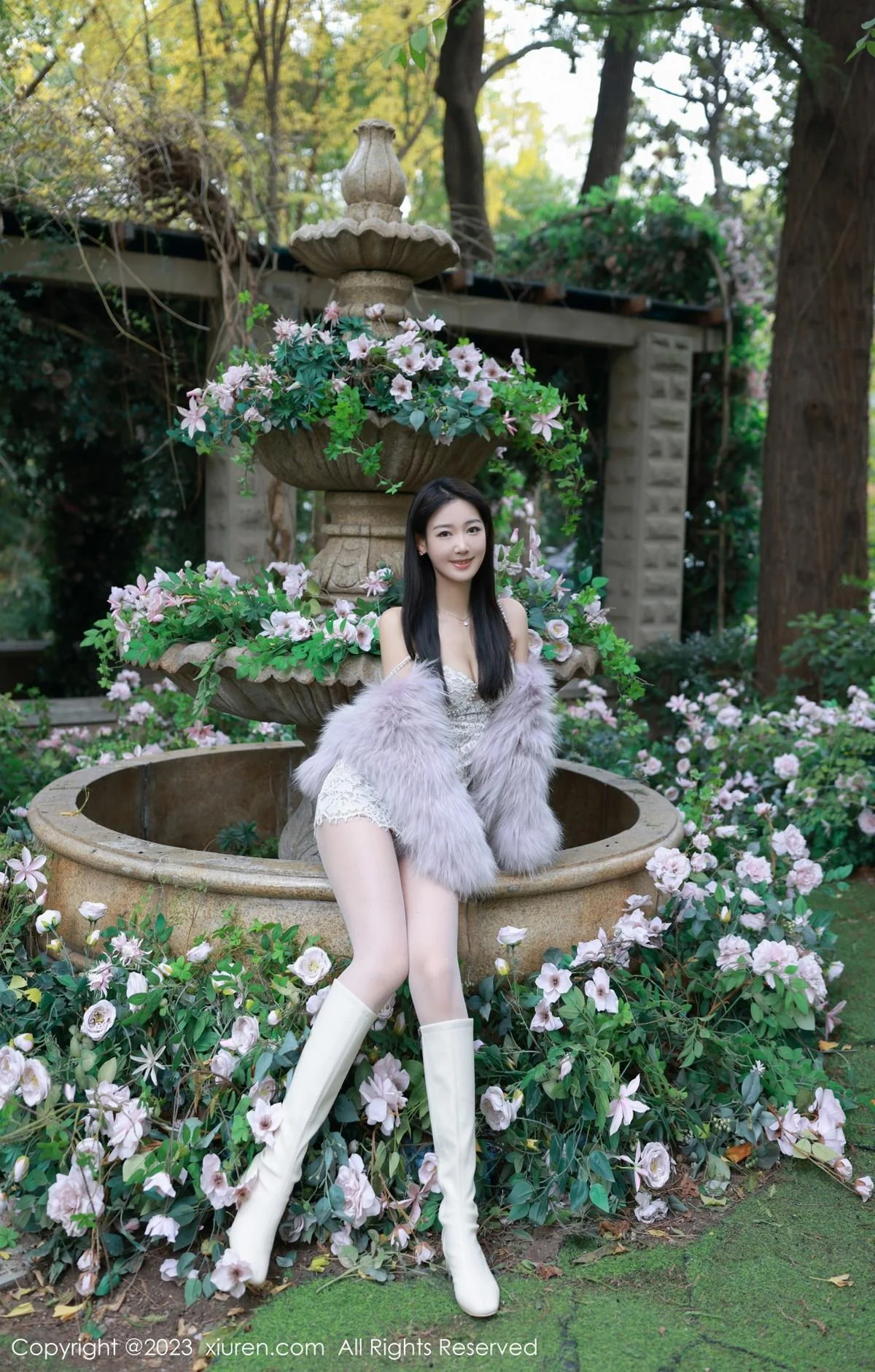 唐安琪性感白色蕾丝吊带裙配开档白丝秀曼妙身姿绝美写真 第 69 张