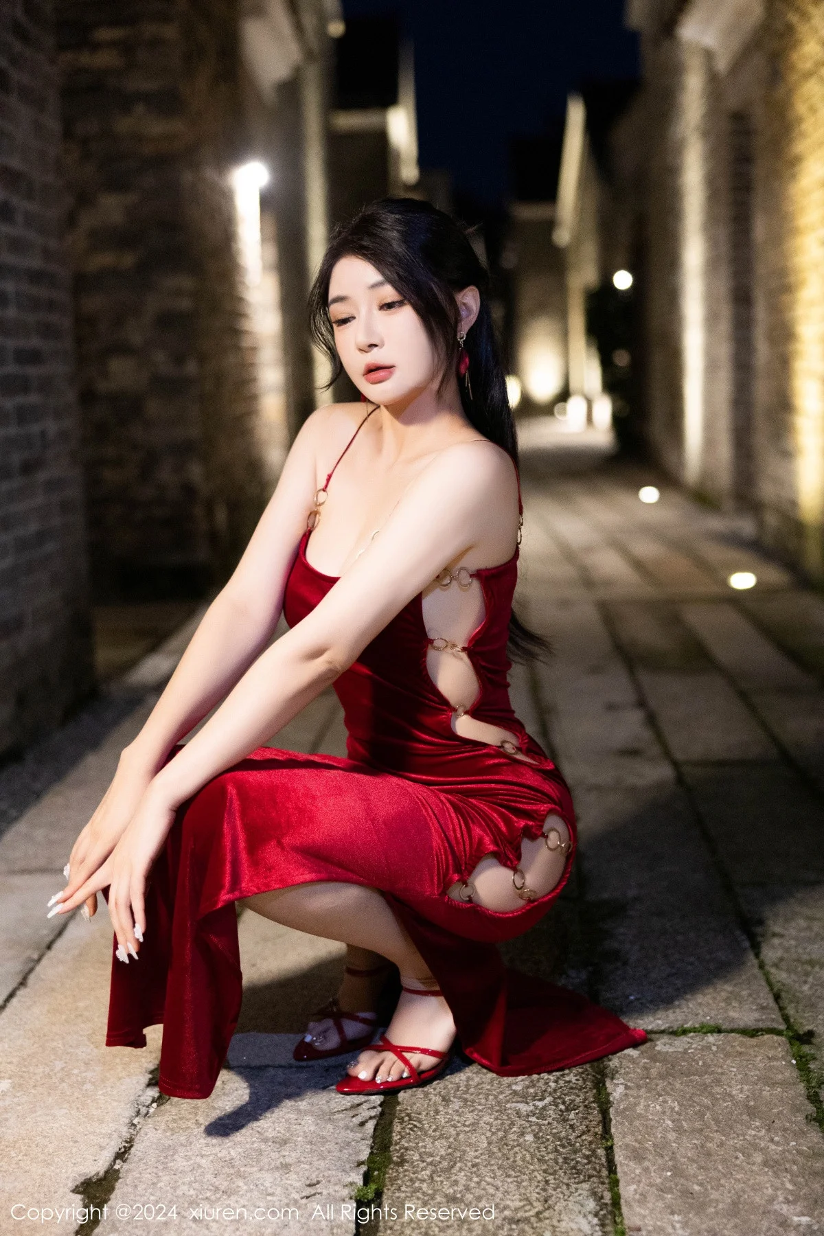 凯竹Quinn红色露肩礼裙+红色情趣蕾丝秀曼妙身姿绝美写真 第 28 张