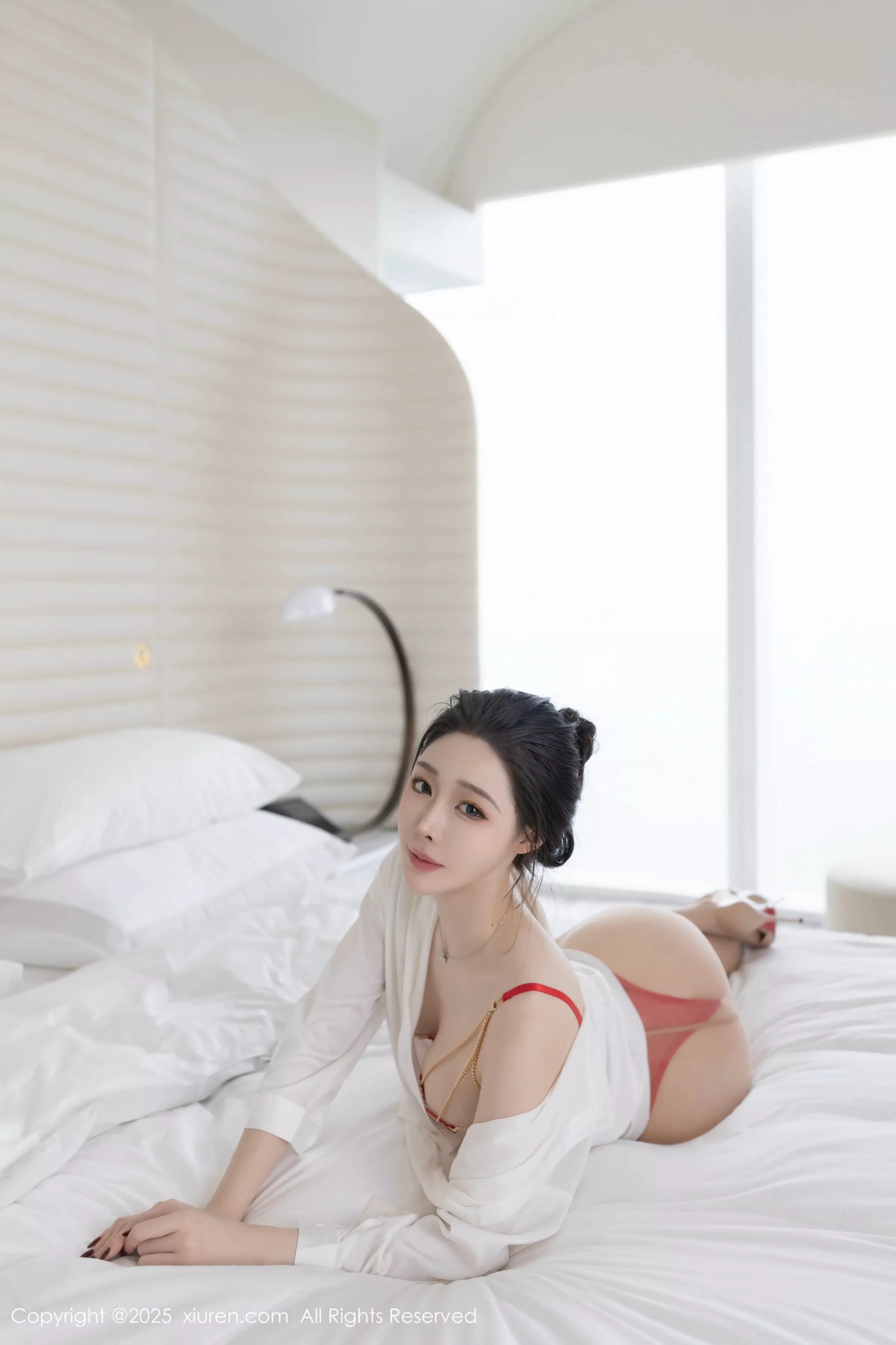 小逗逗性感红色情趣内衣配原色丝袜秀曼妙身姿完美绝美写真 第 75 张