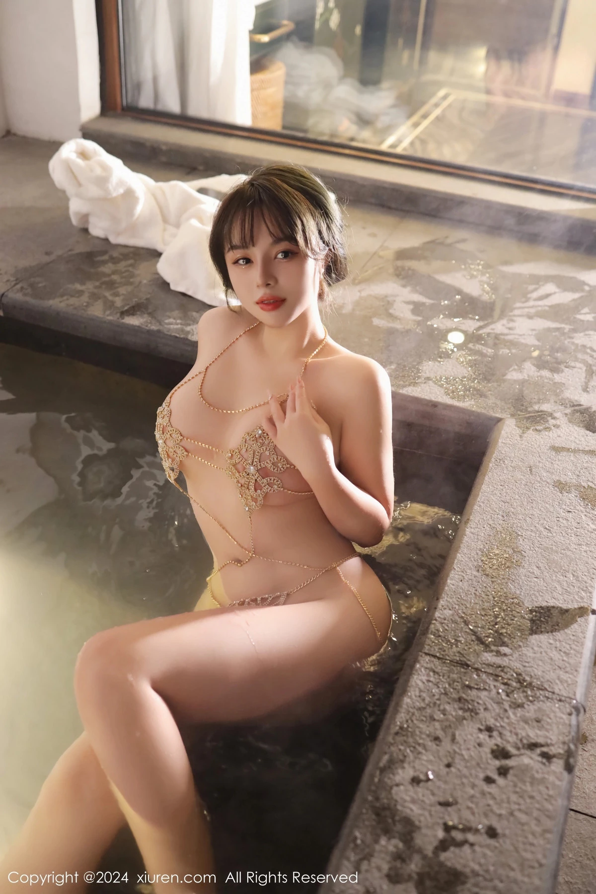 沈思怡室内温泉性感链式情趣服饰秀惹火身材极致绝美写真 第 44 张