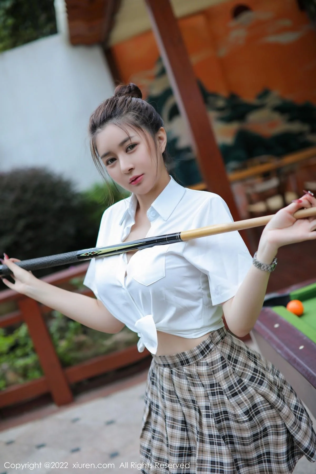 凯竹姐姐绿色长裙配黑丝裤袜+性感白T恤配格子裙迷人写真 第 28 张