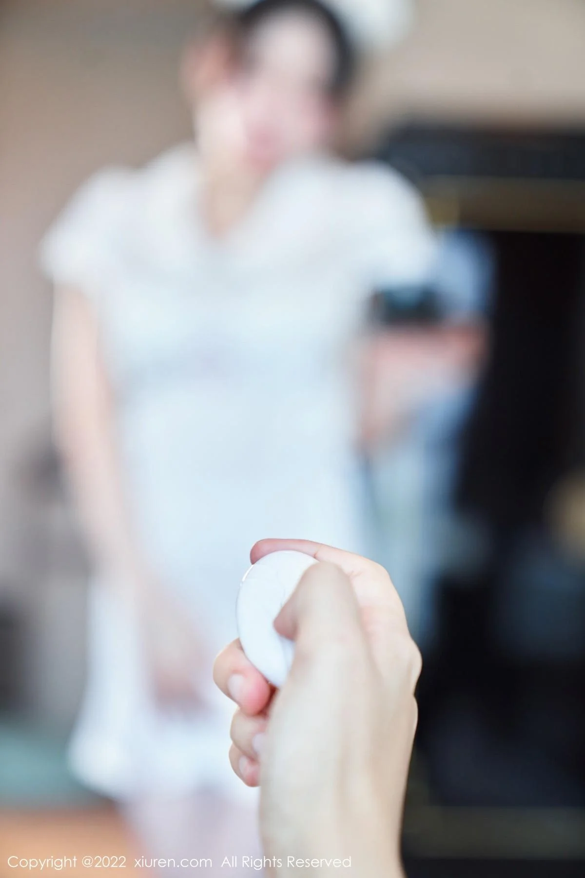 周于希Sally脱白色护士制服露性感内衣配白丝吊袜绝美写真 第 52 张