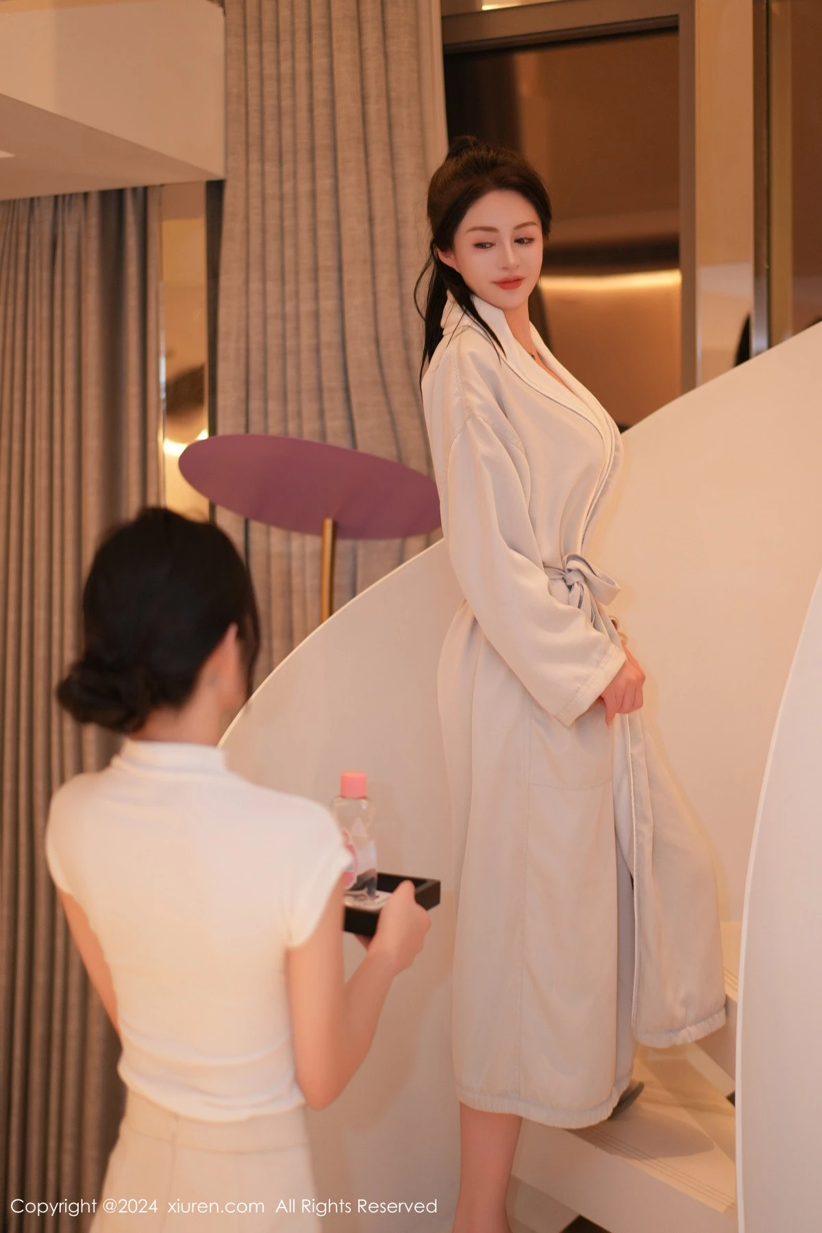 合集林幼一＆谭小灵剧情演绎性感白色浴袍迷人绝美写真 第 8 张