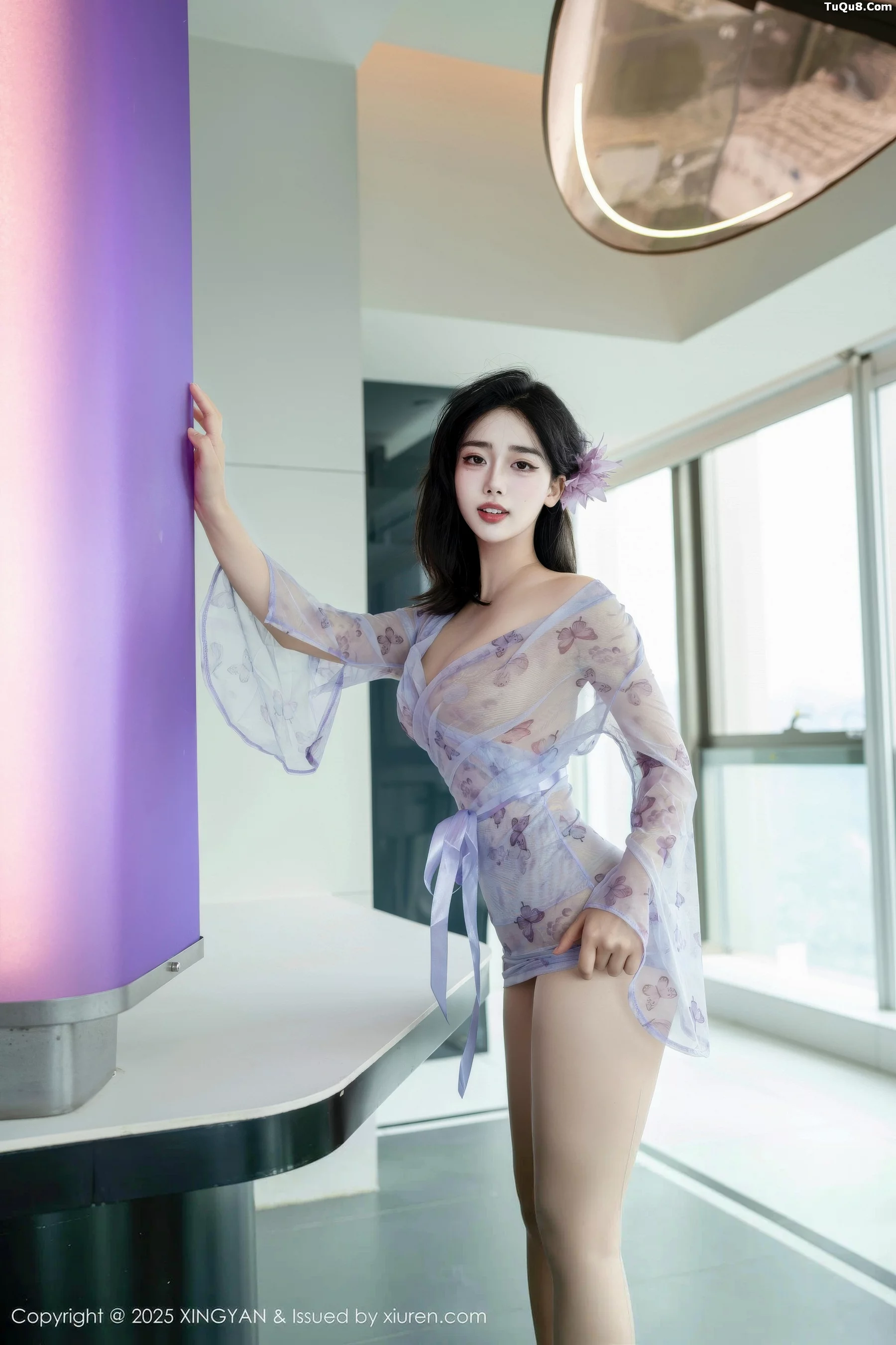 阮福福性感蓝色轻透情趣服饰配肉丝袜秀曼妙身材绝美写真 第 4 张