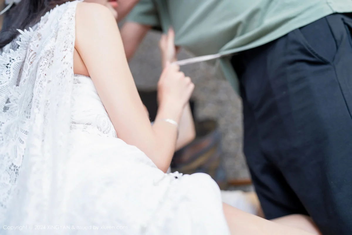 合集林幼一＆潘思沁性感白色连衣裙秀丰满身材绝美写真 第 33 张