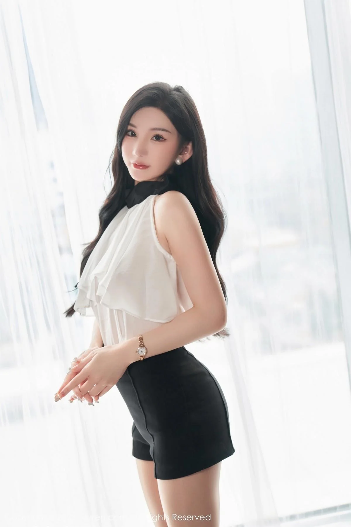 周于希Sally澳门旅拍白色薄纱服饰配超薄肉丝撩人绝美写真 第 14 张