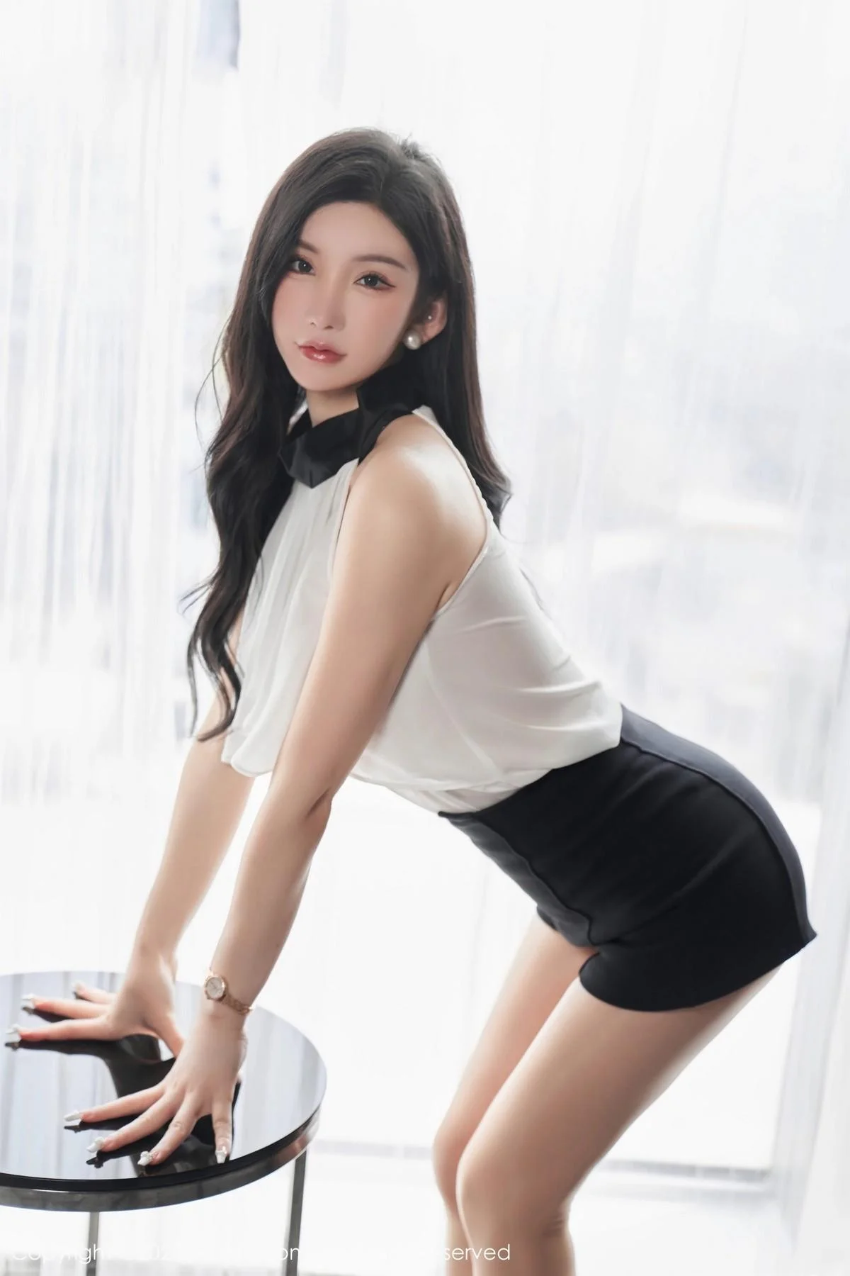 周于希Sally澳门旅拍白色薄纱服饰配超薄肉丝撩人绝美写真 第 16 张