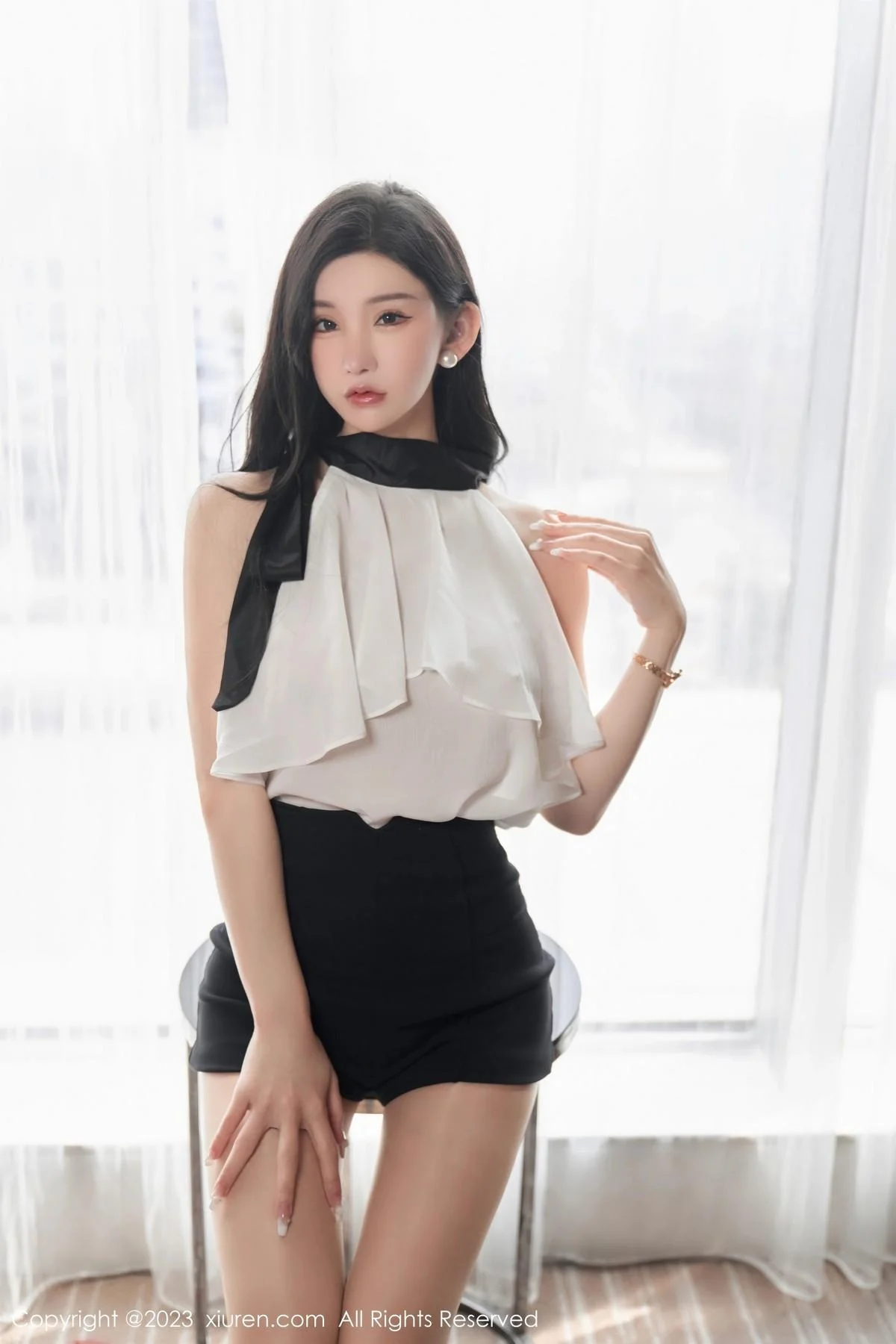 周于希Sally澳门旅拍白色薄纱服饰配超薄肉丝撩人绝美写真 第 22 张