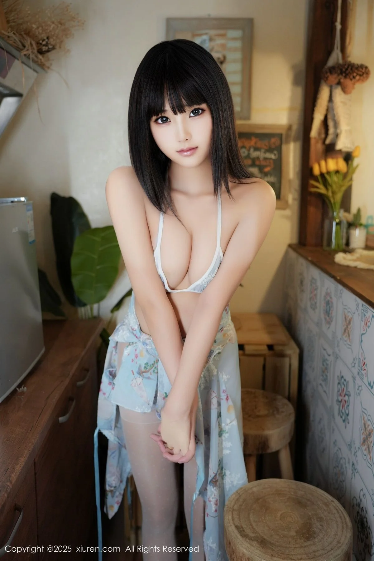 姚若兮vay性感浅绿碎花情趣裙配白丝裤袜秀曼妙身姿绝美写真 第 45 张