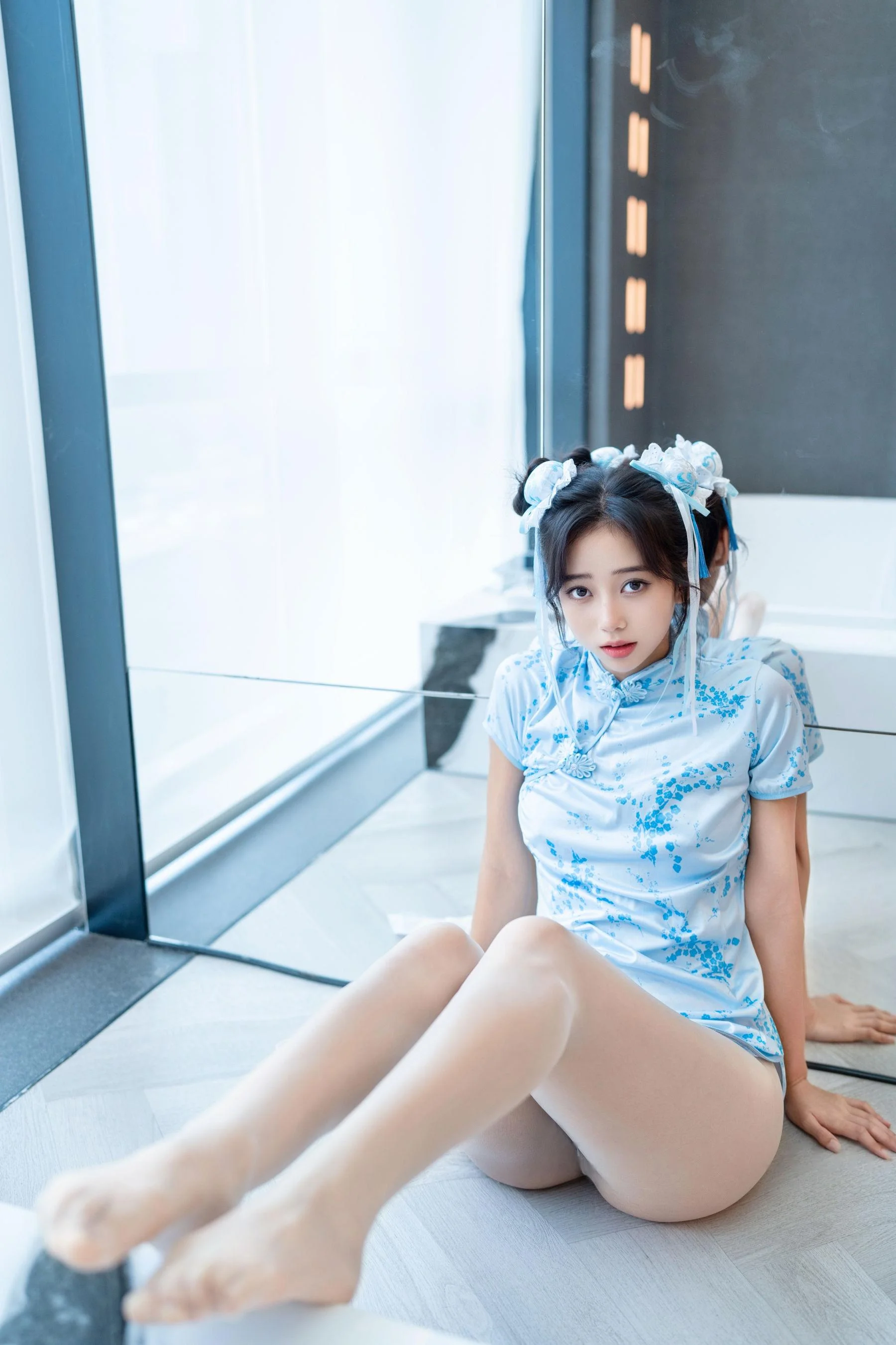 [秀人付费] 时安安 诱人私拍福利 春丽 第 114 张
