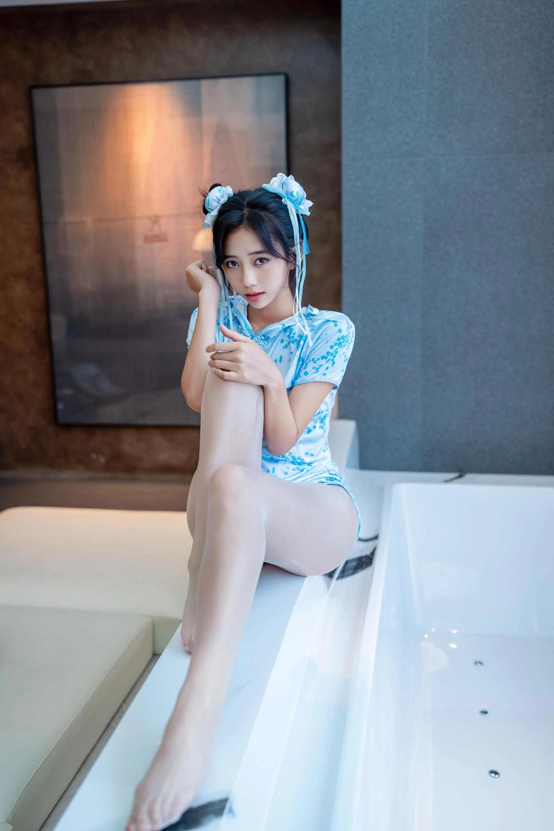 [秀人付费] 时安安 诱人私拍福利 春丽 第 136 张