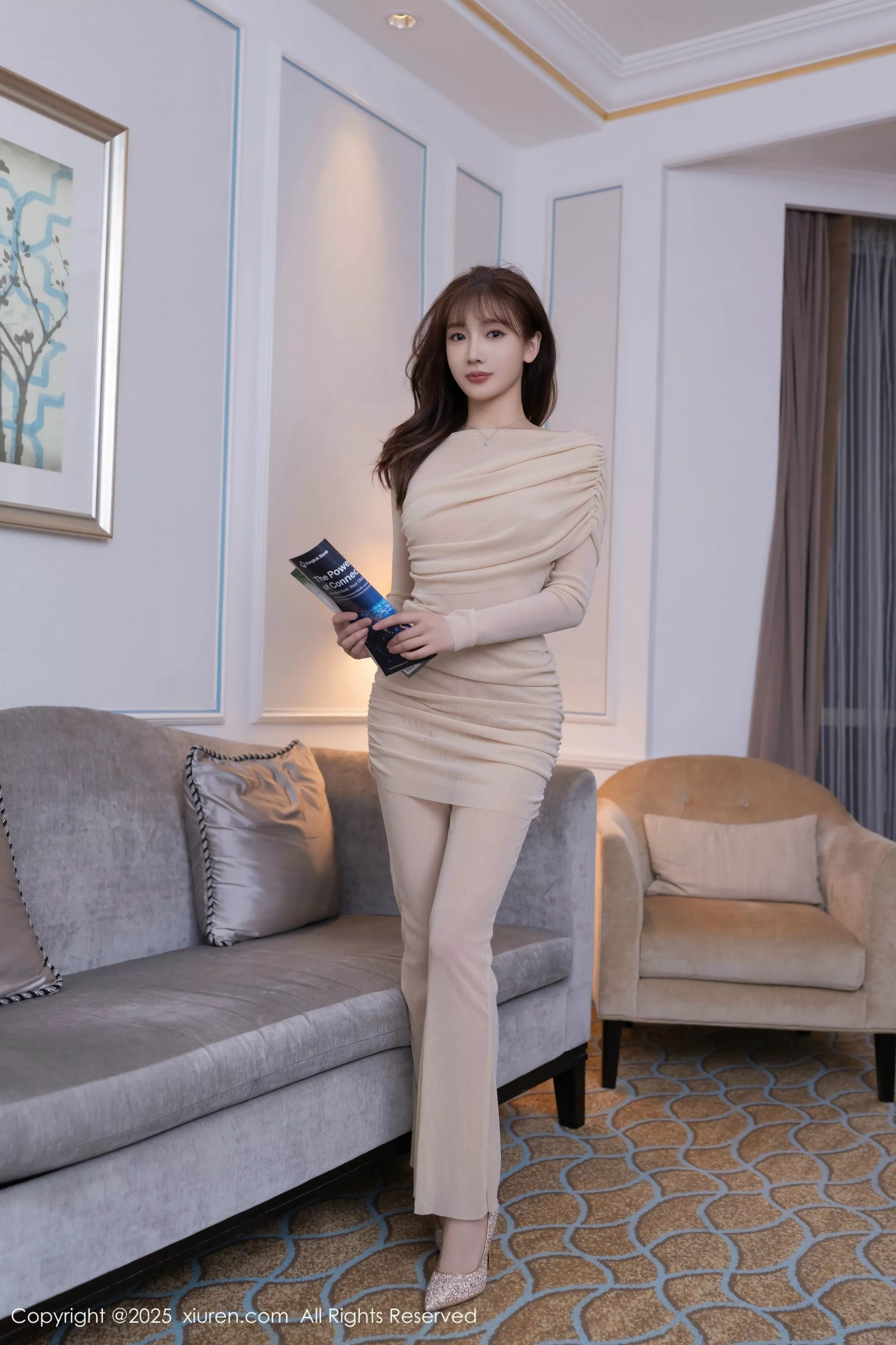 陆萱萱性感白色情趣内衣配白色丝袜秀柔美身材撩人绝美写真 第 4 张
