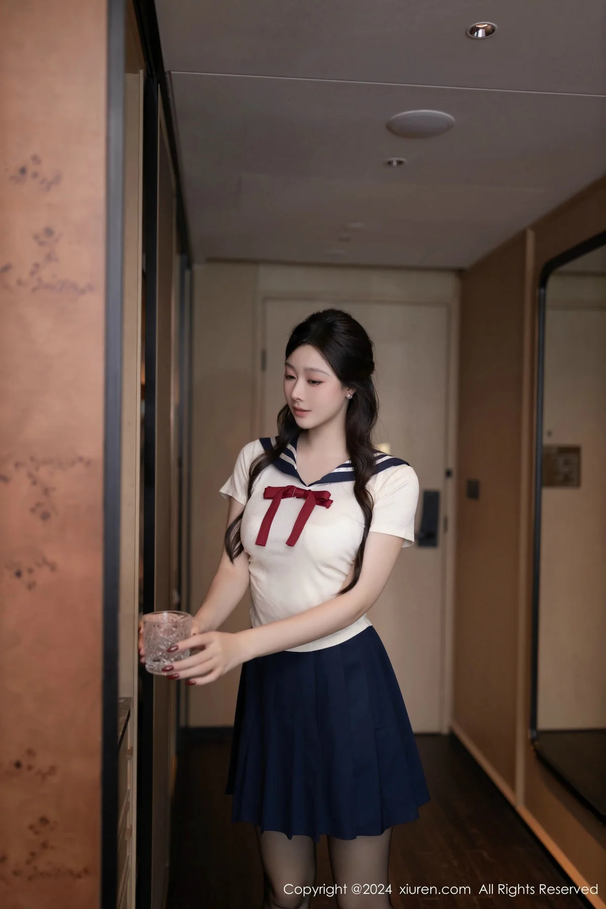 小逗逗性感JK制服露白色内衣配超薄黑丝秀曼妙身姿绝美写真 第 53 张