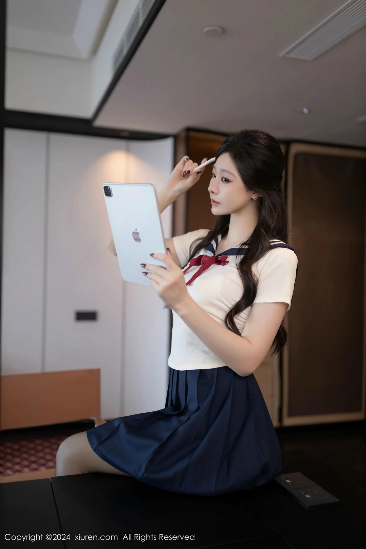 小逗逗性感JK制服露白色内衣配超薄黑丝秀曼妙身姿绝美写真 第 69 张