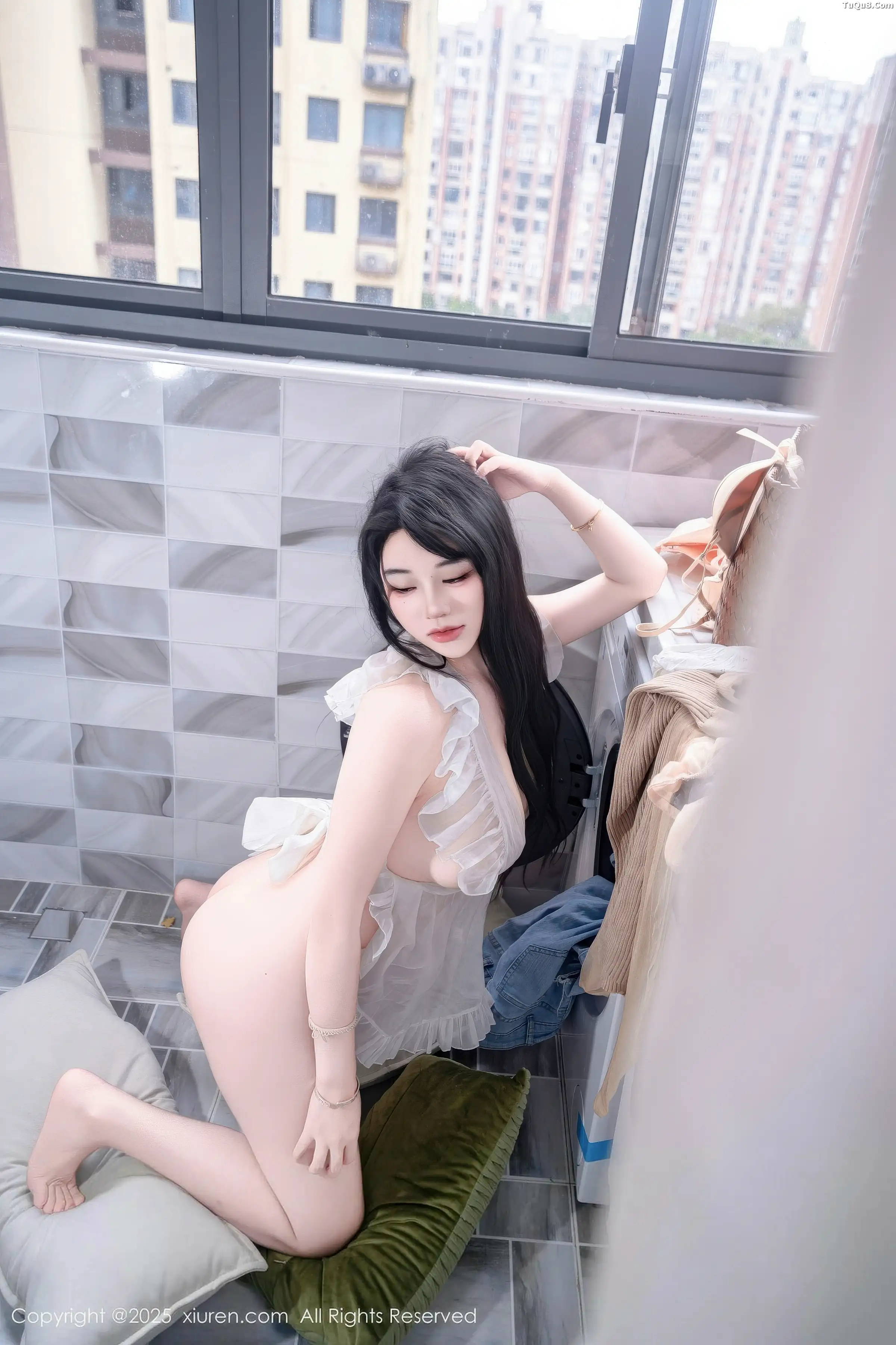 汐汐爱吃草莓性感薄纱露原色内衣秀完美身材迷人绝美写真 第 91 张
