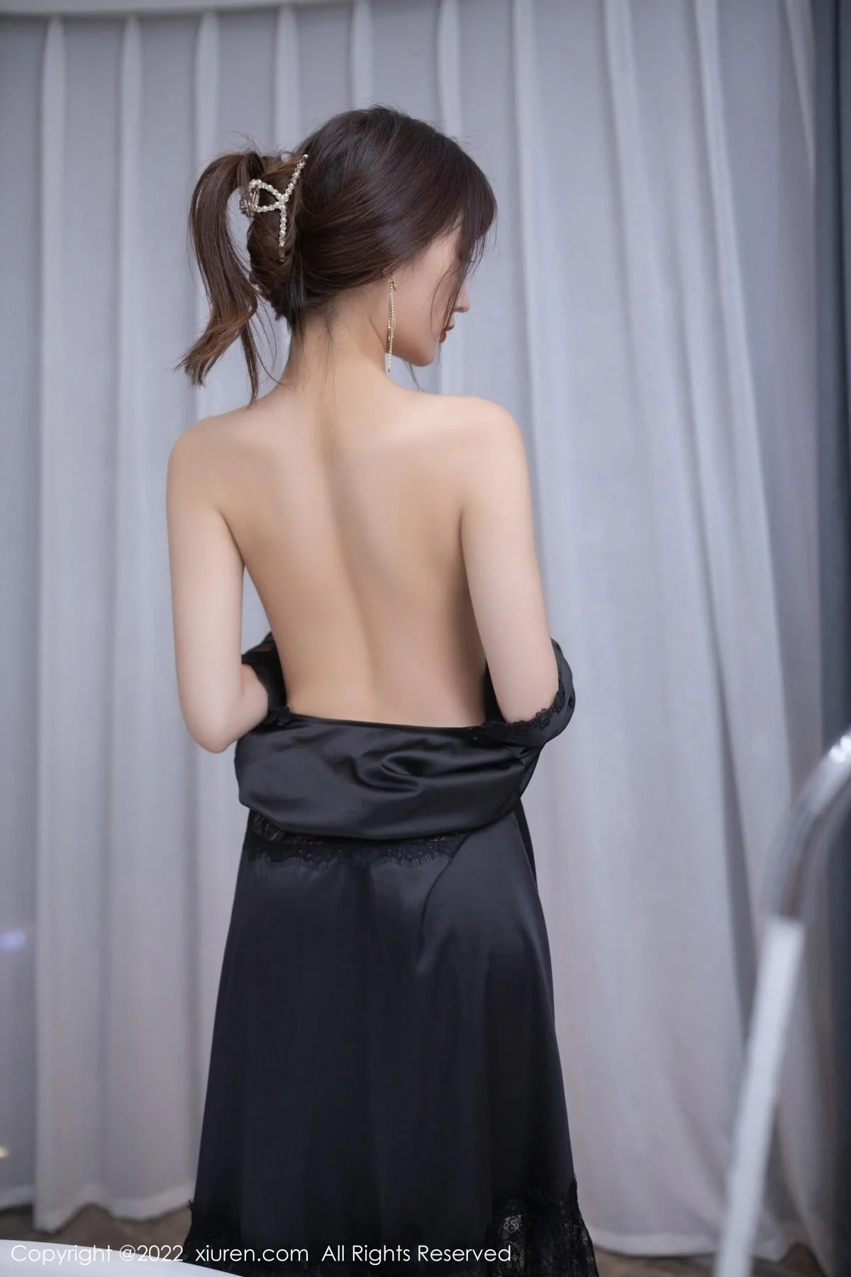 陆萱萱浴缸场景性感黑色情趣服饰秀完美身材惹火绝美写真 第 24 张