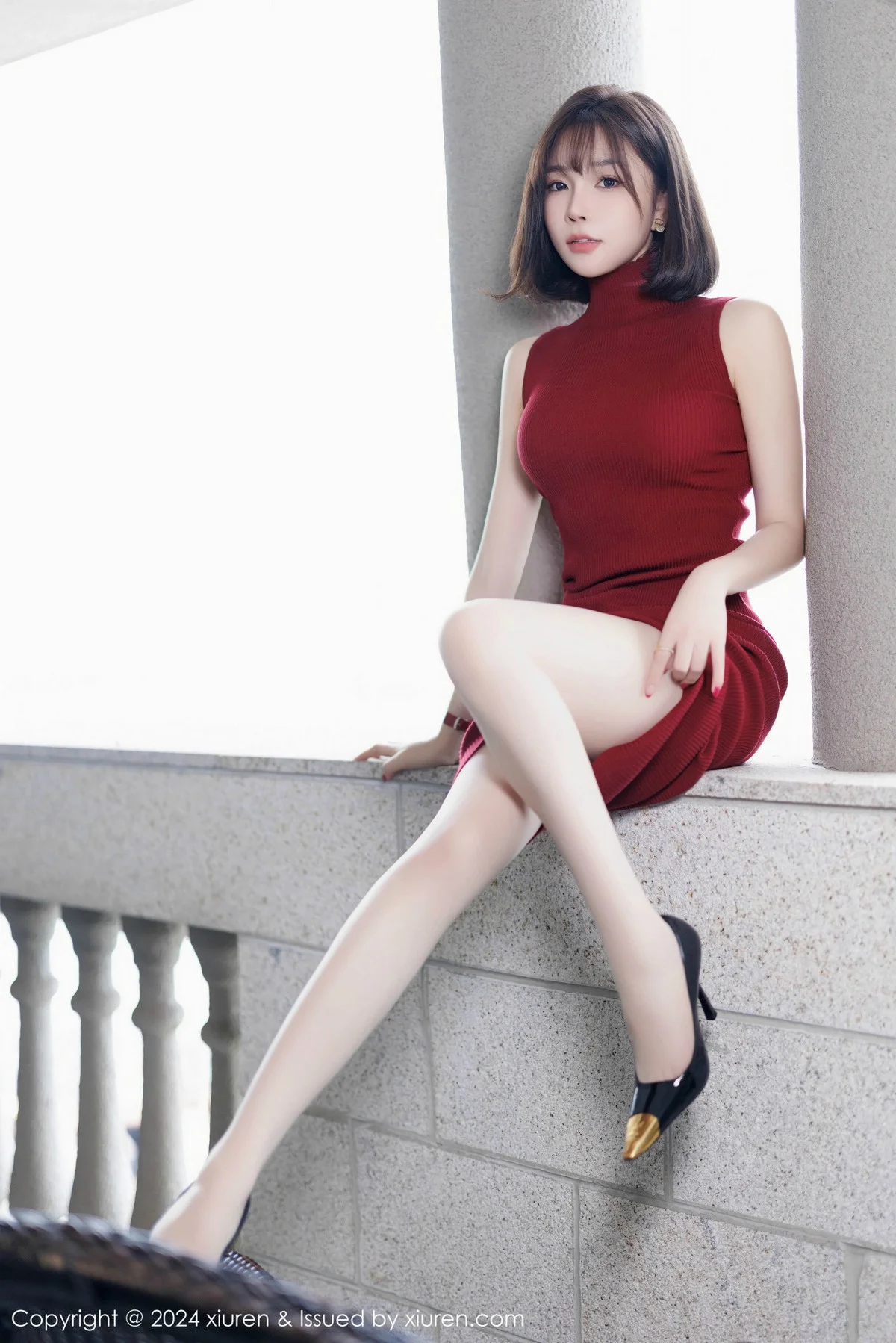 徐莉芝Booty红色连身裙露浅色内衣配超薄肉丝秀美腿绝美写真 第 63 张