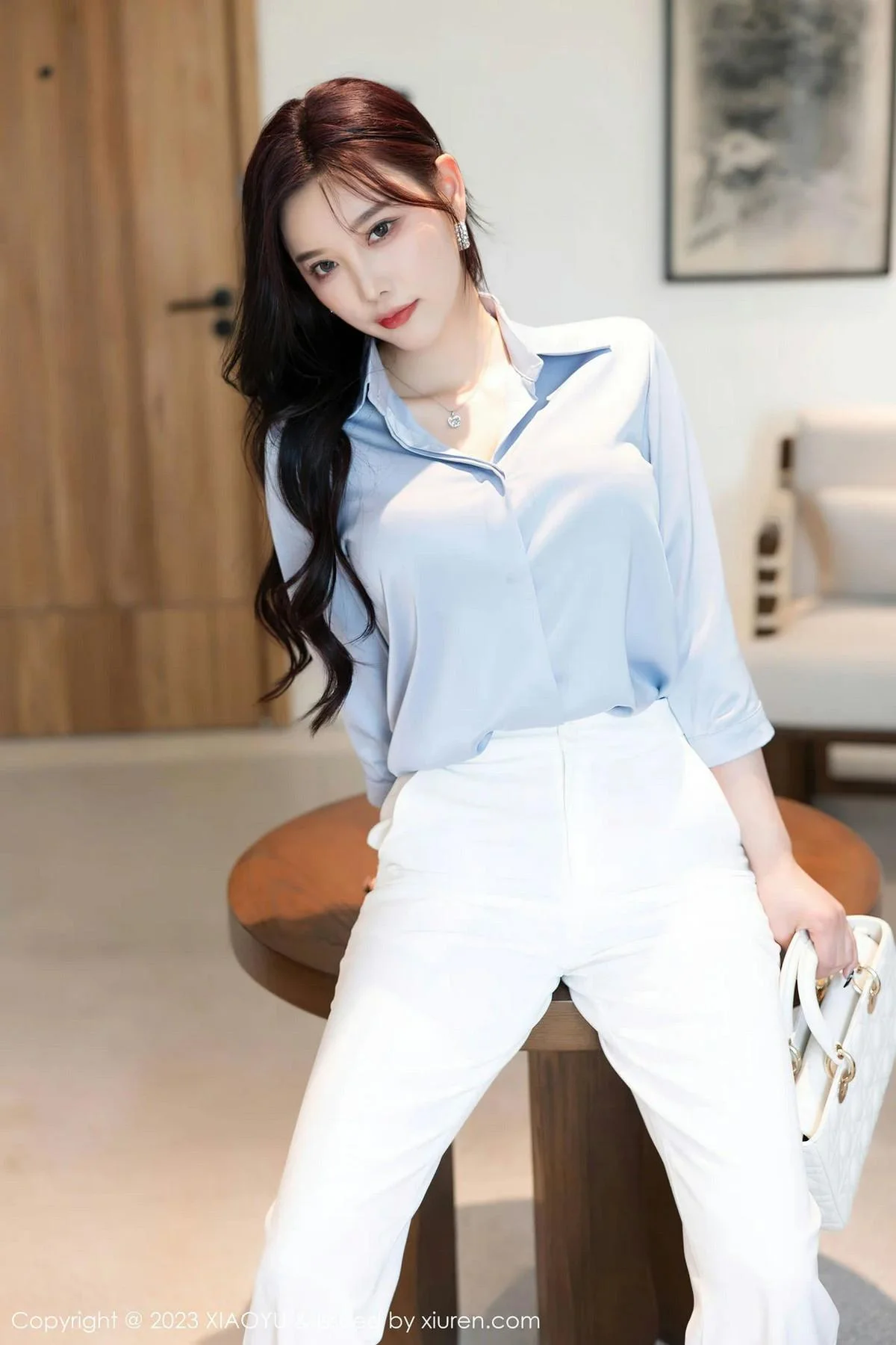 杨晨晨Yome脱OL制服露黑色轻透内衣配超薄肉丝绝美写真 第 44 张